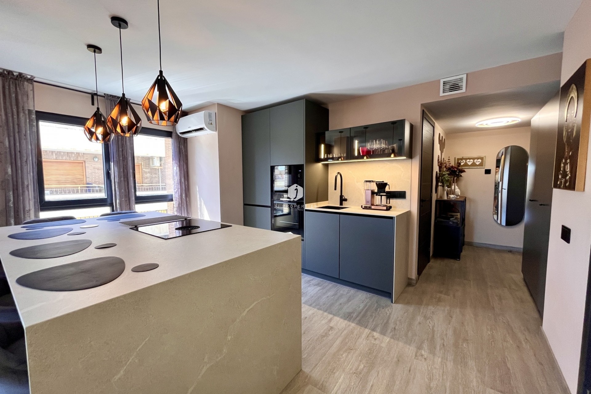 Segunda mano - Apartamento / piso -
Almoradí - Inland