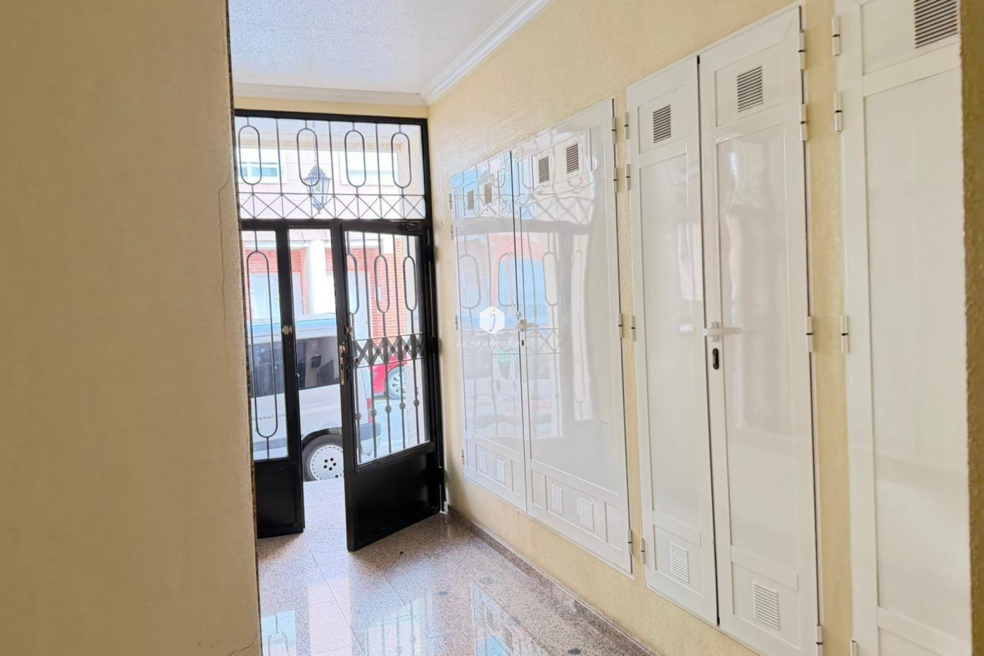 Segunda mano - Apartamento / piso -
Benijofar - Pueblo 4