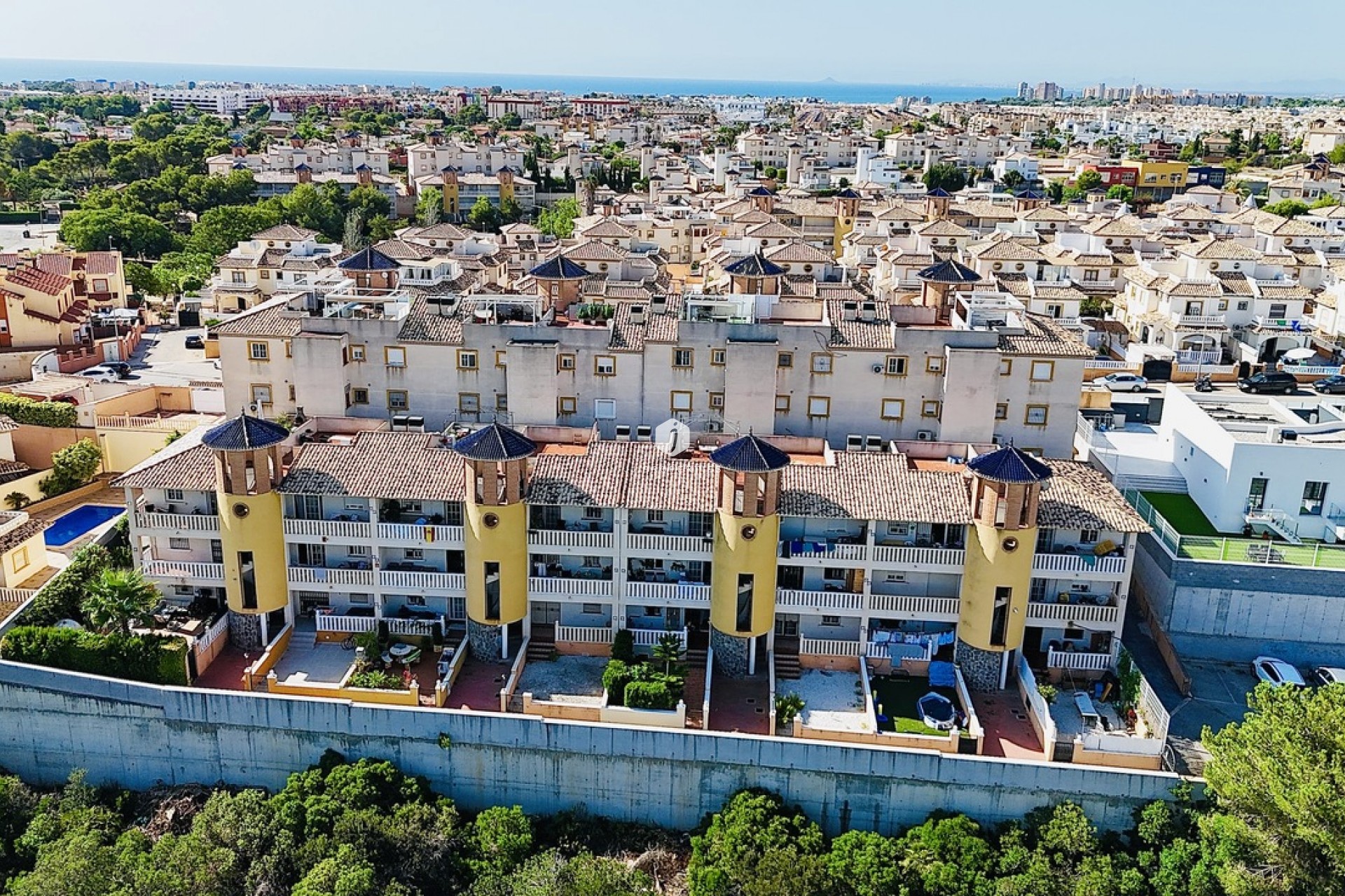 Segunda mano - Apartamento / piso -
Cabo Roig - Costa Blanca