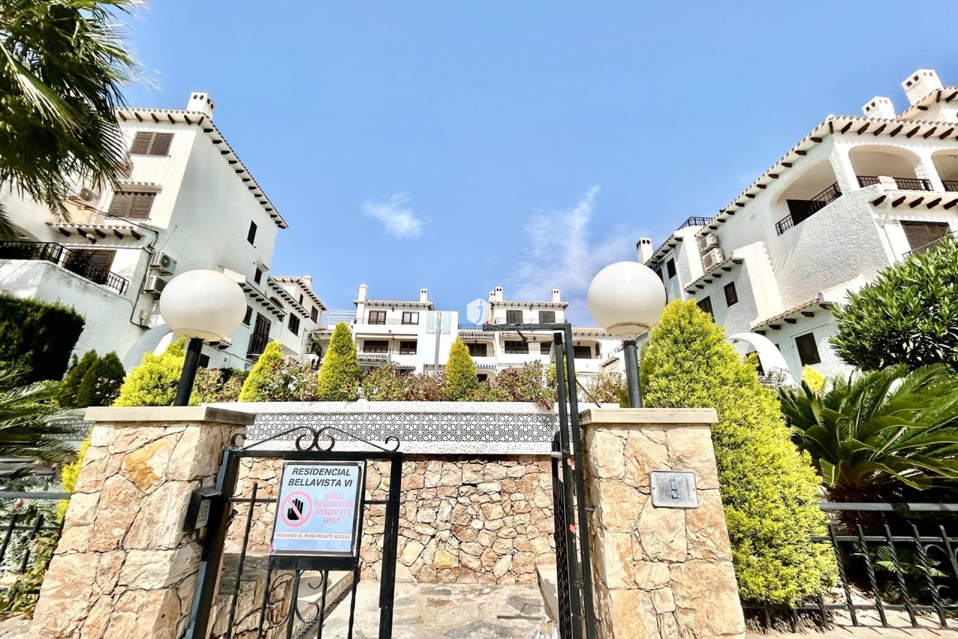 Segunda mano - Apartamento / piso -
Cabo Roig - Costa Blanca