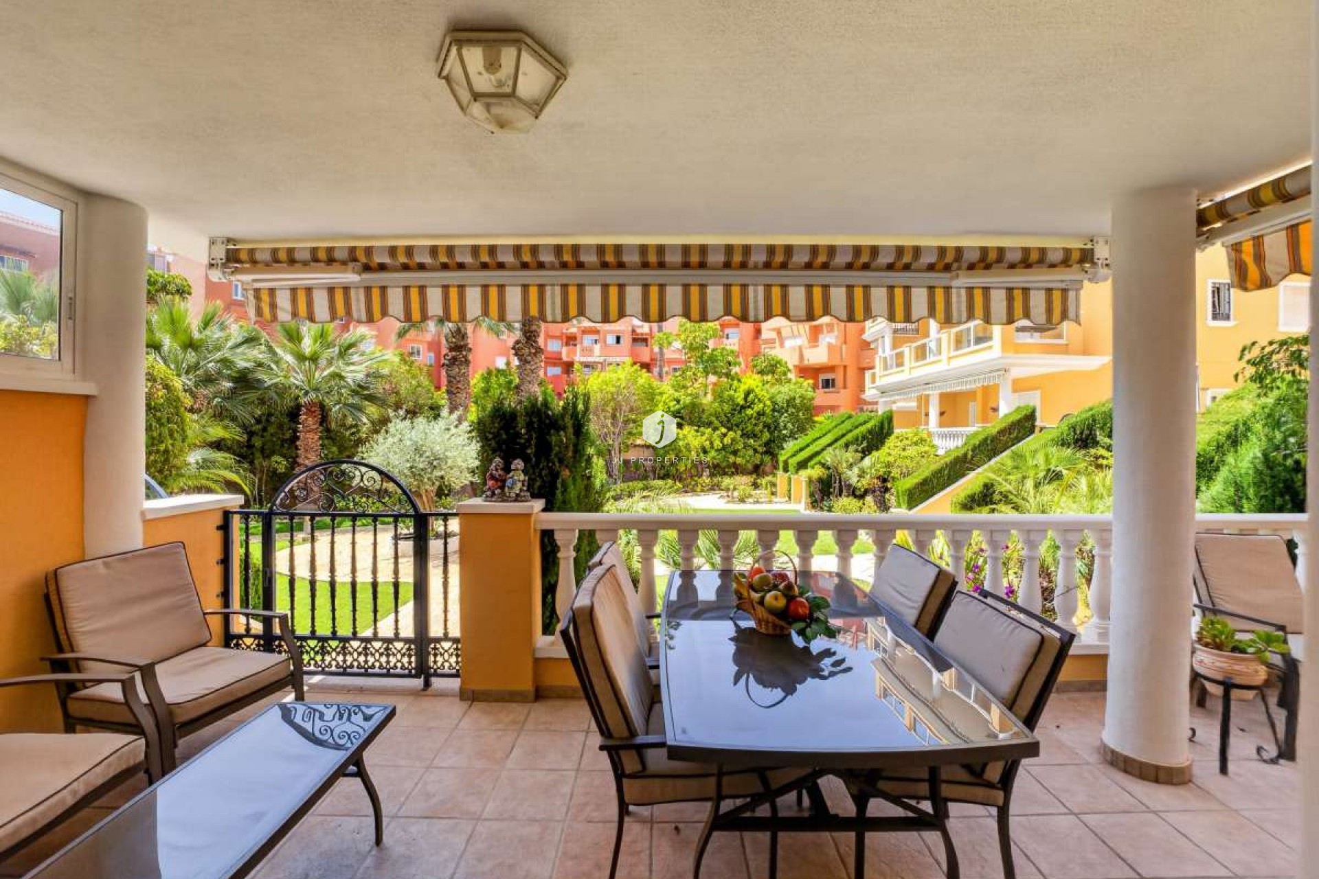 Segunda mano - Apartamento / piso -
Cabo Roig - Costa Blanca