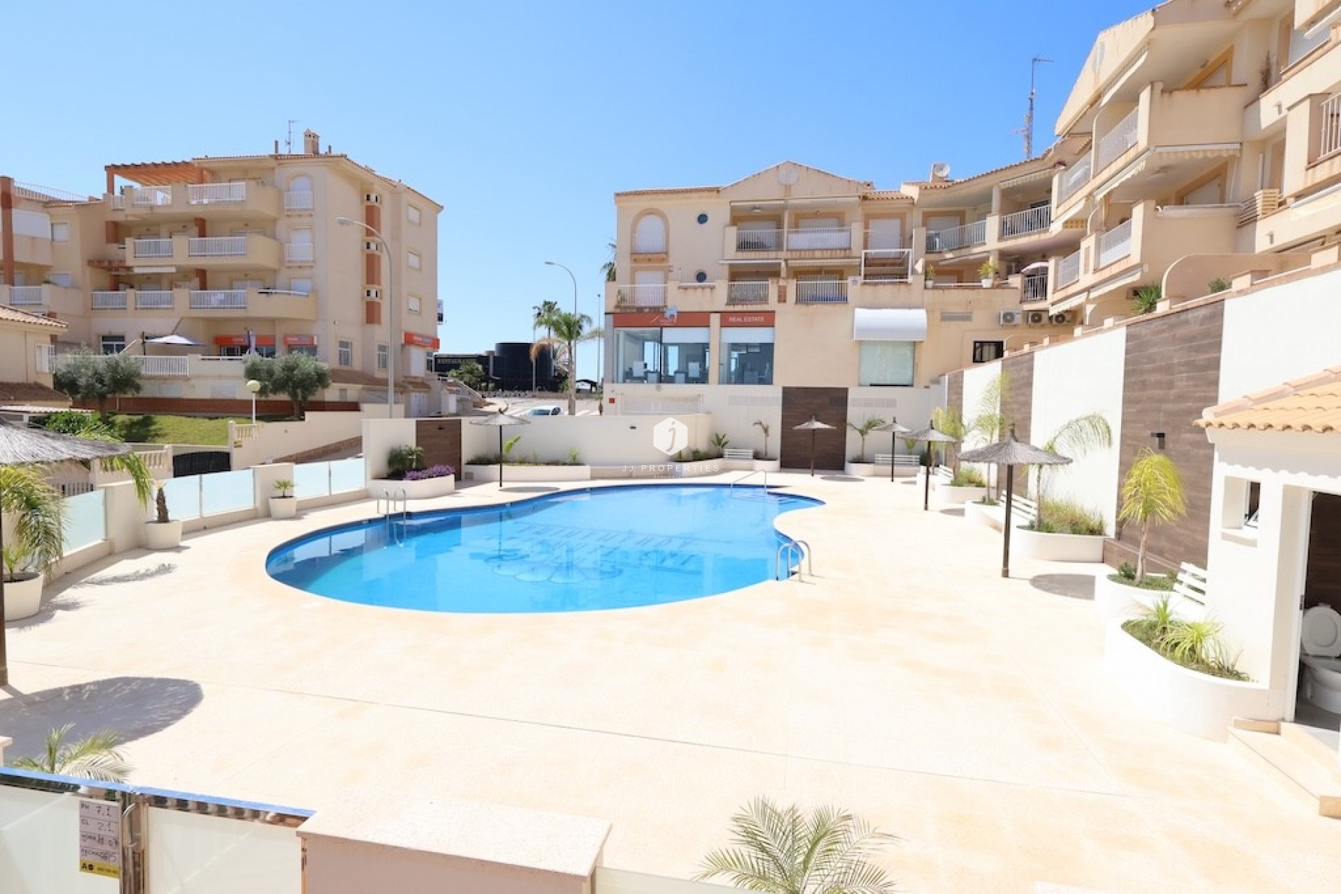 Segunda mano - Apartamento / piso -
Campoamor - Costa Blanca