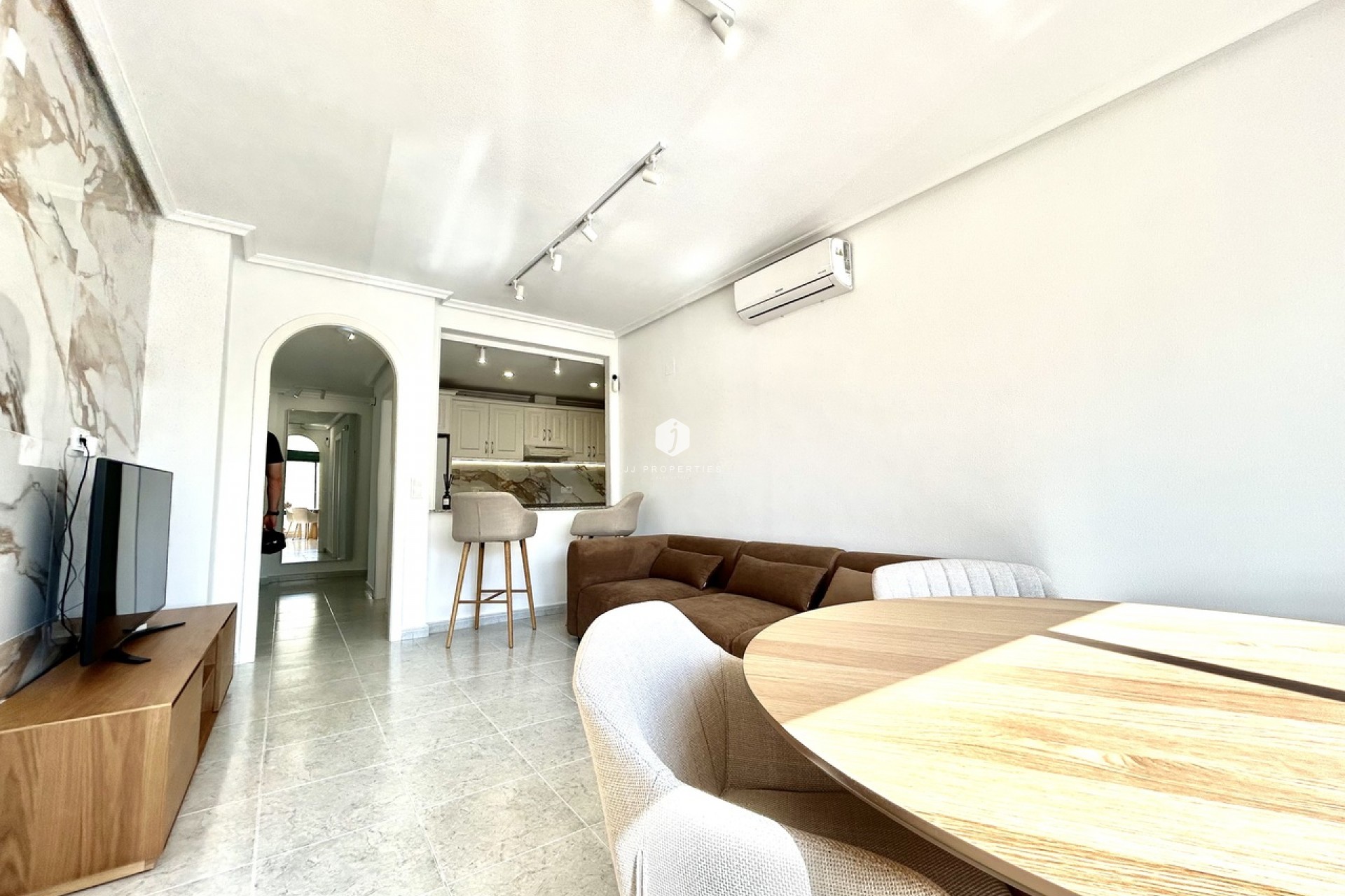 Segunda mano - Apartamento / piso -
Campoamor - Costa Blanca