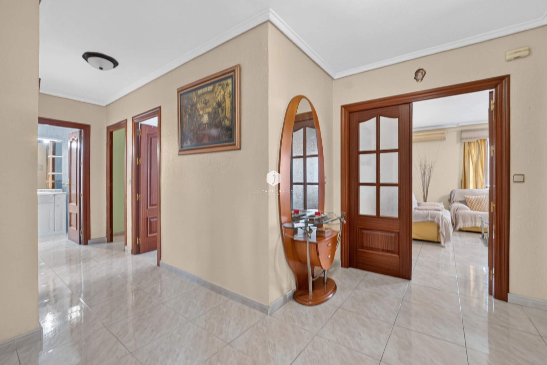 Segunda mano - Apartamento / piso -
Centro Torrevieja