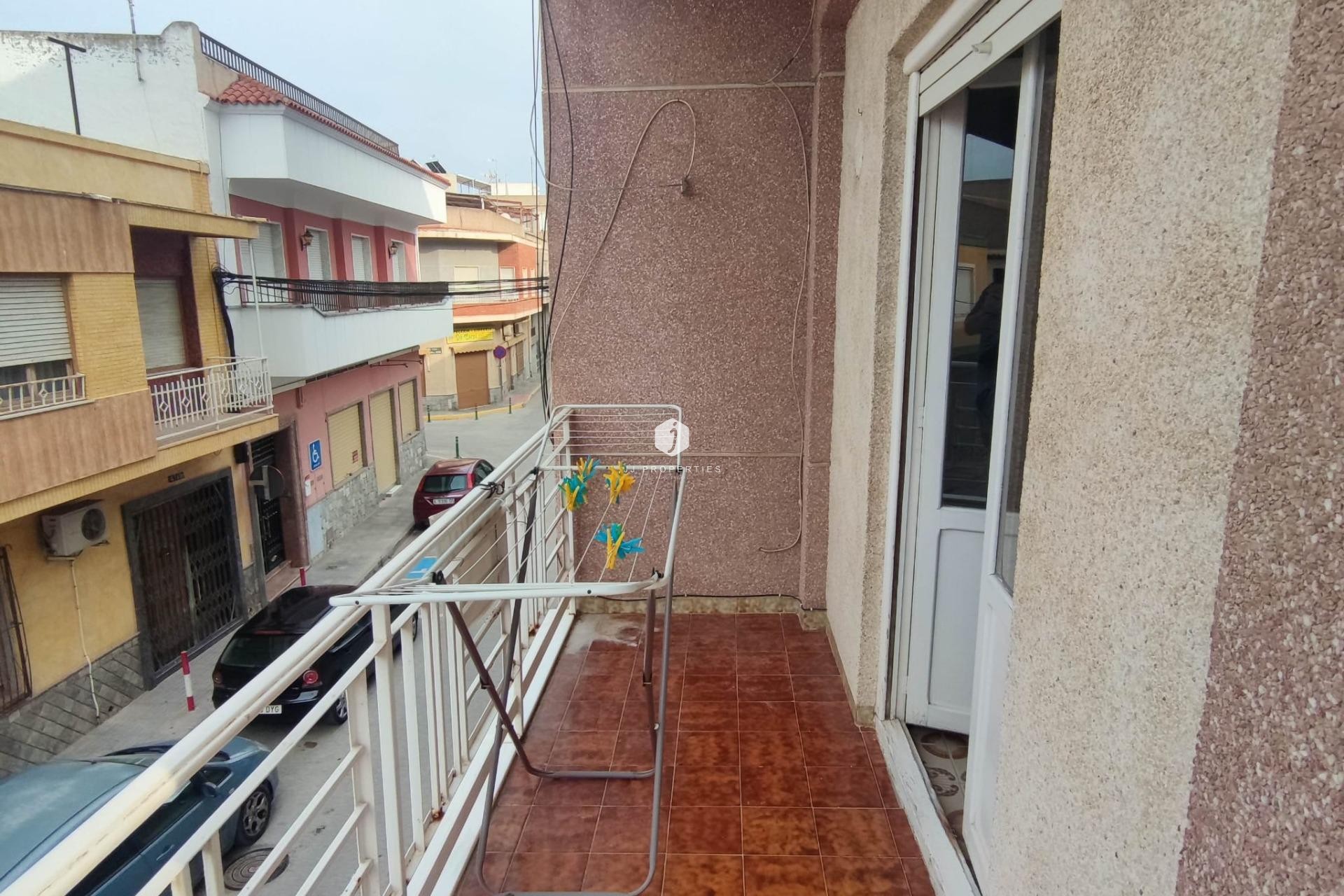 Segunda mano - Apartamento / piso -
Cox - Comunidad Valenciana
