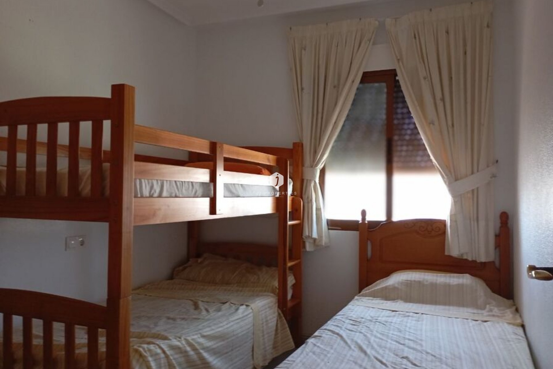 Segunda mano - Apartamento / piso -
Daya Vieja - Costa Blanca