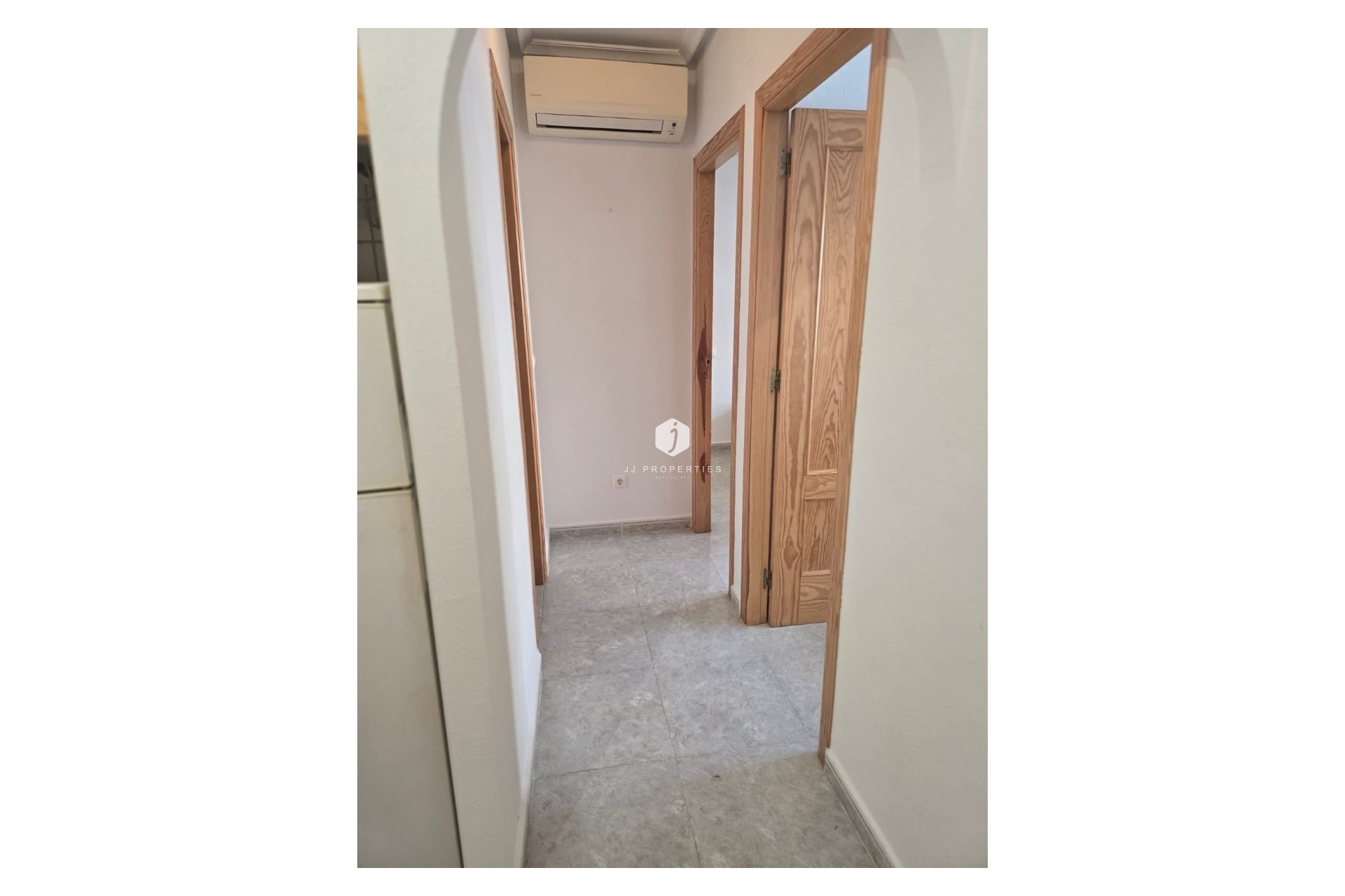 Segunda mano - Apartamento / piso -
Daya Vieja - Costa Blanca