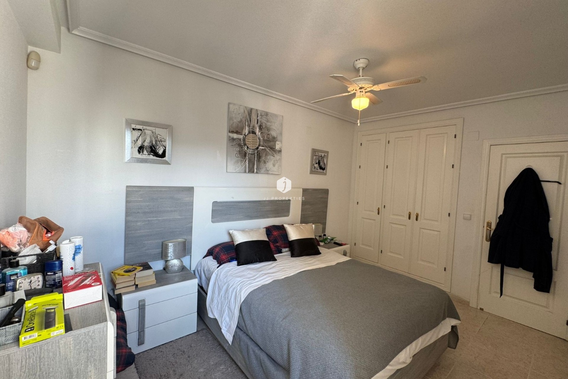 Segunda mano - Apartamento / piso -
Dehesa de Campoamor - Costa Blanca