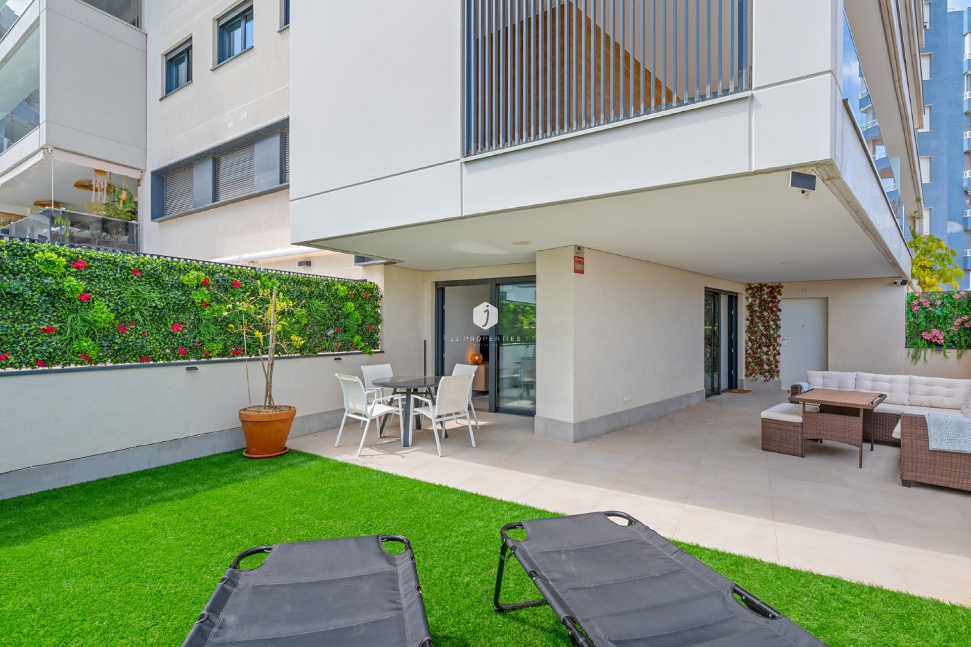 Segunda mano - Apartamento / piso -
Dehesa de Campoamor - Costa Blanca