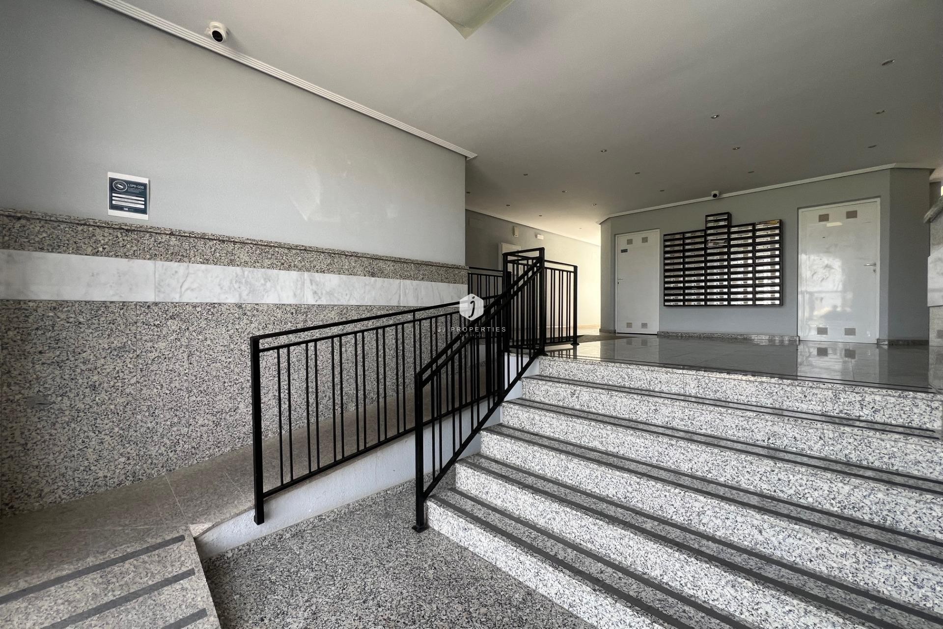 Segunda mano - Apartamento / piso -
Dolores - Comunidad Valenciana