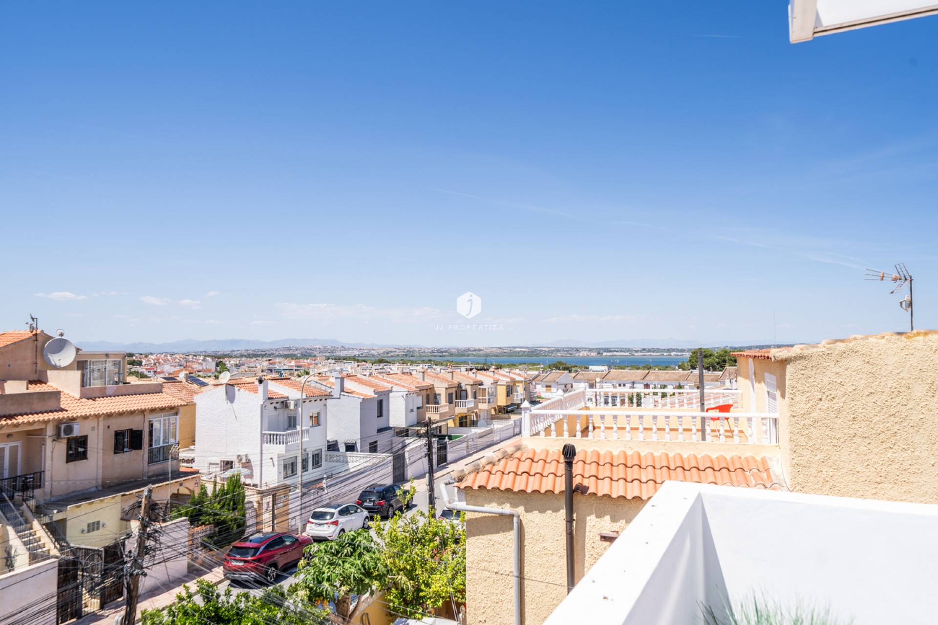 Segunda mano - Apartamento / piso -
El Chaparral - Costa Blanca