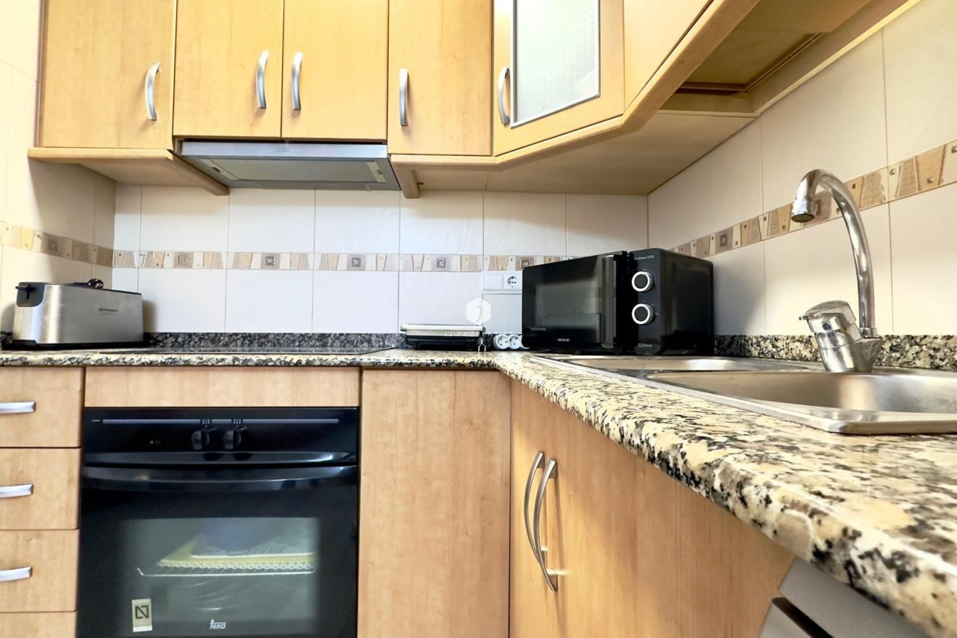 Segunda mano - Apartamento / piso -
Guardamar del Segura - Centro