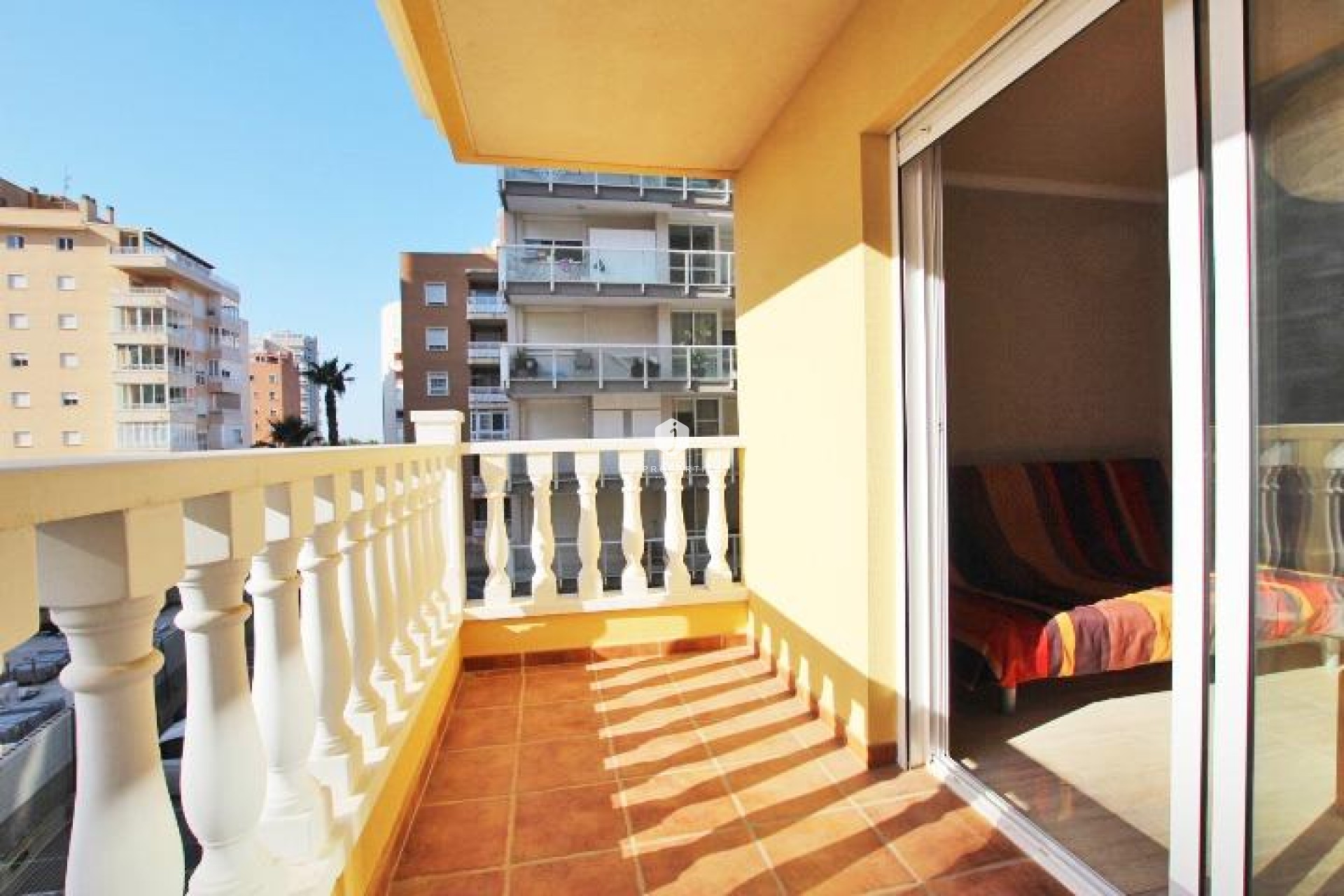 Segunda mano - Apartamento / piso -
Guardamar del Segura - puerto deportivo