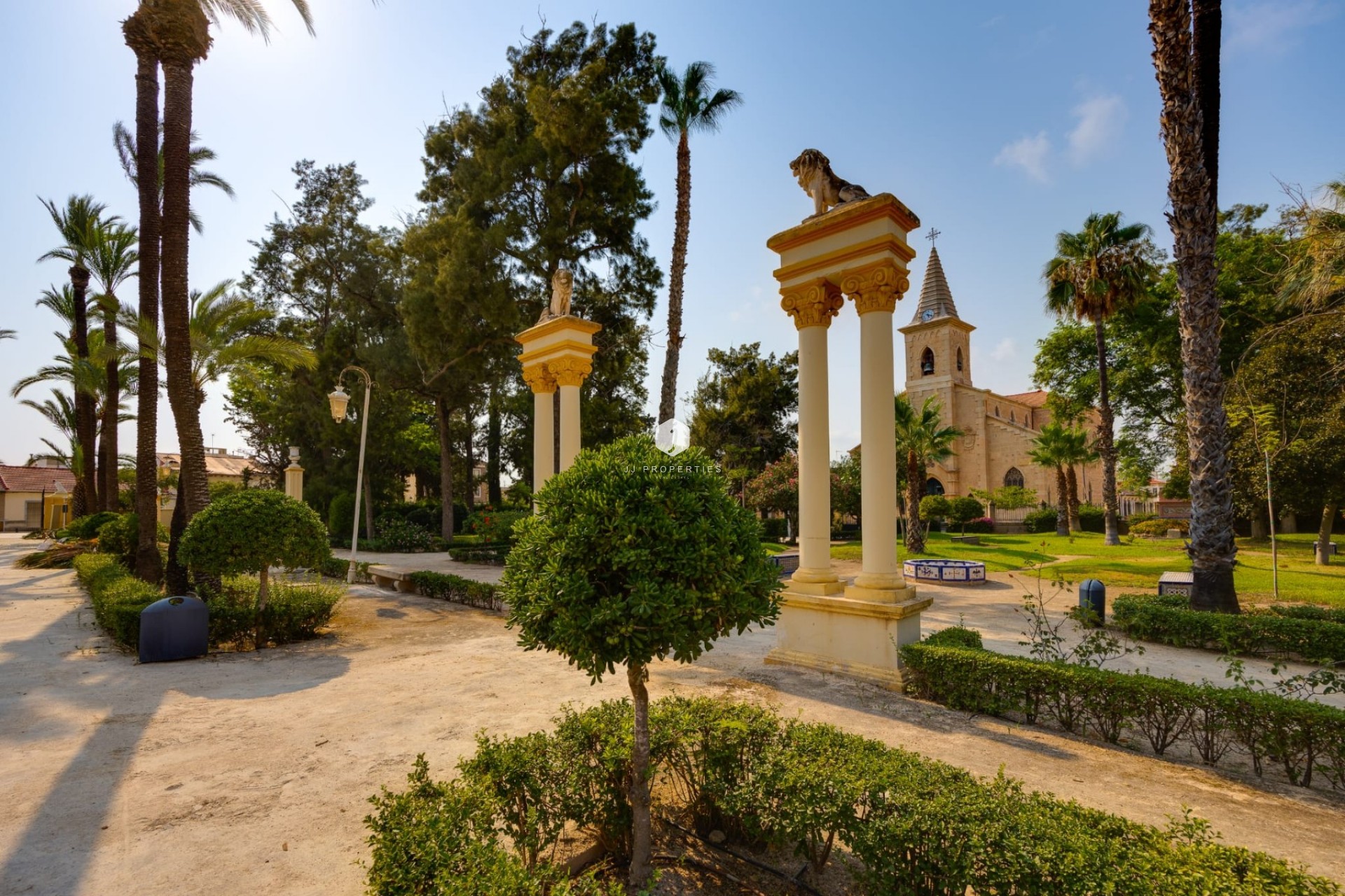 Segunda mano - Apartamento / piso -
Jacarilla - Inland