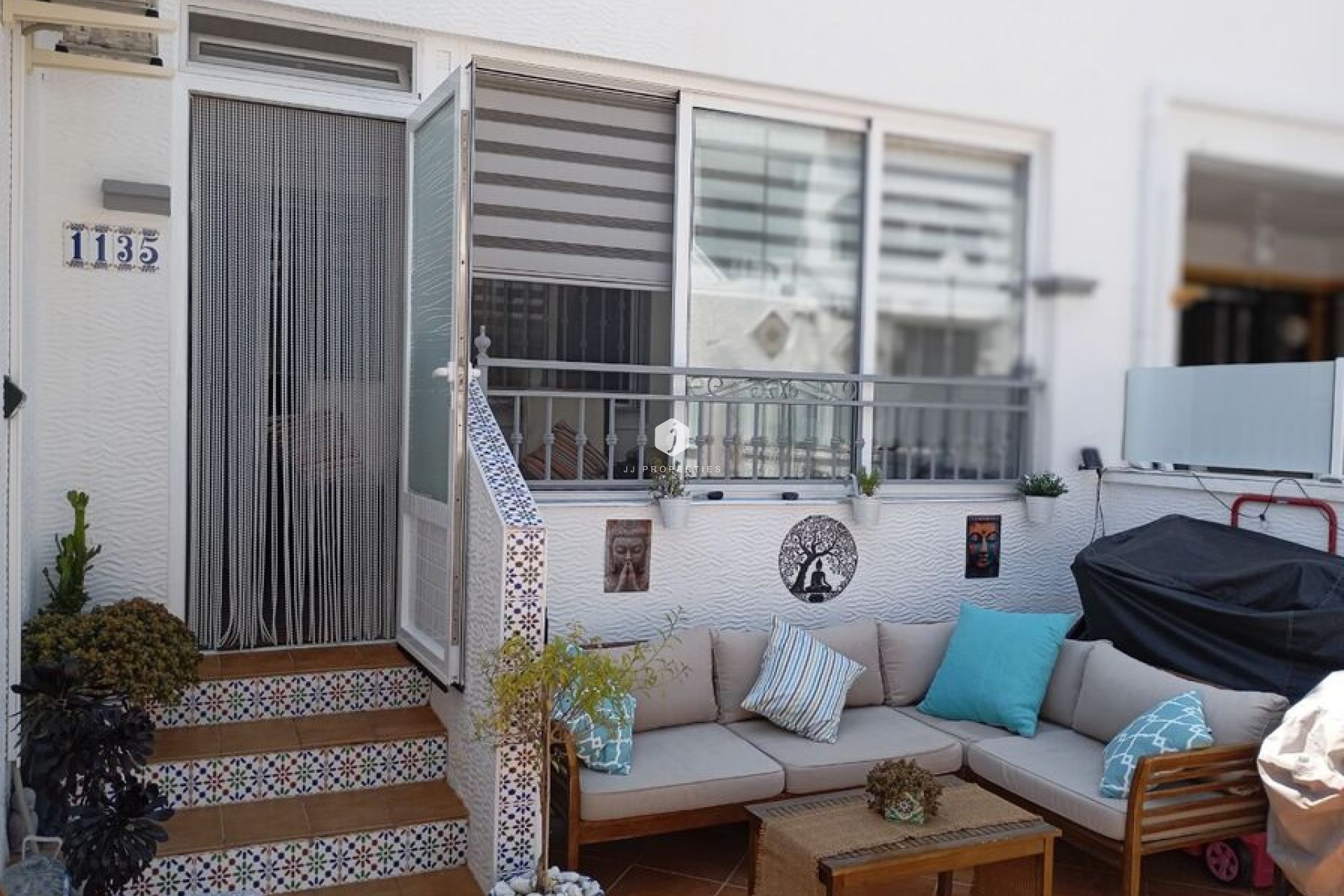 Segunda mano - Apartamento / piso -
Jacarilla - Inland