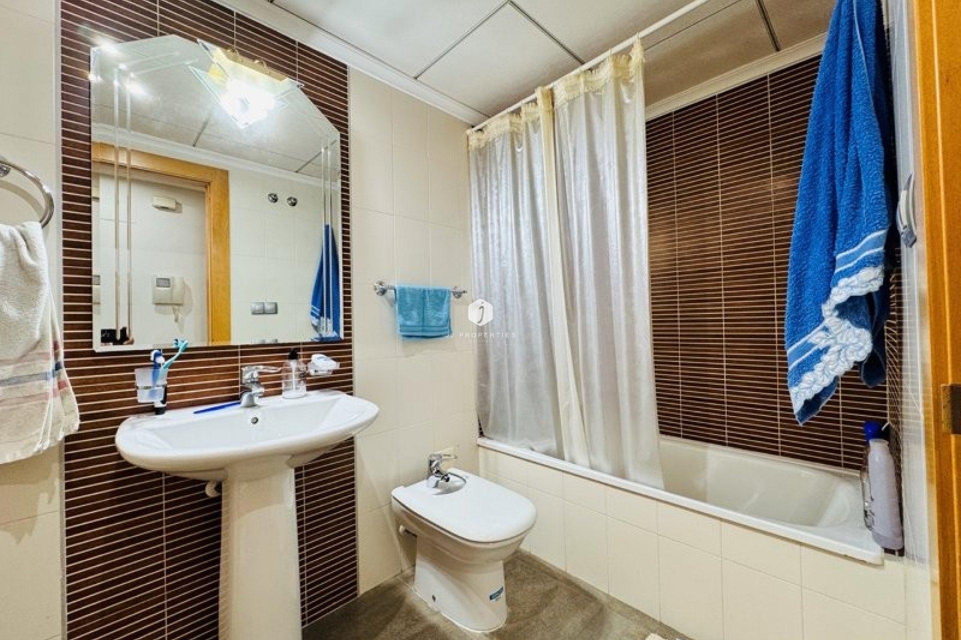 Segunda mano - Apartamento / piso -
La Mata - Costa Blanca