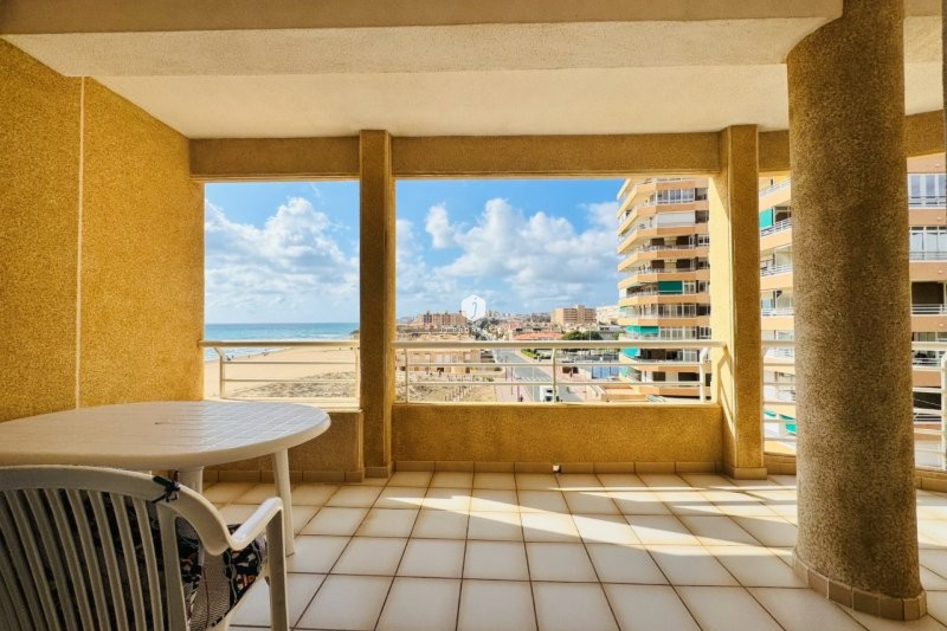 Segunda mano - Apartamento / piso -
La Mata - Costa Blanca
