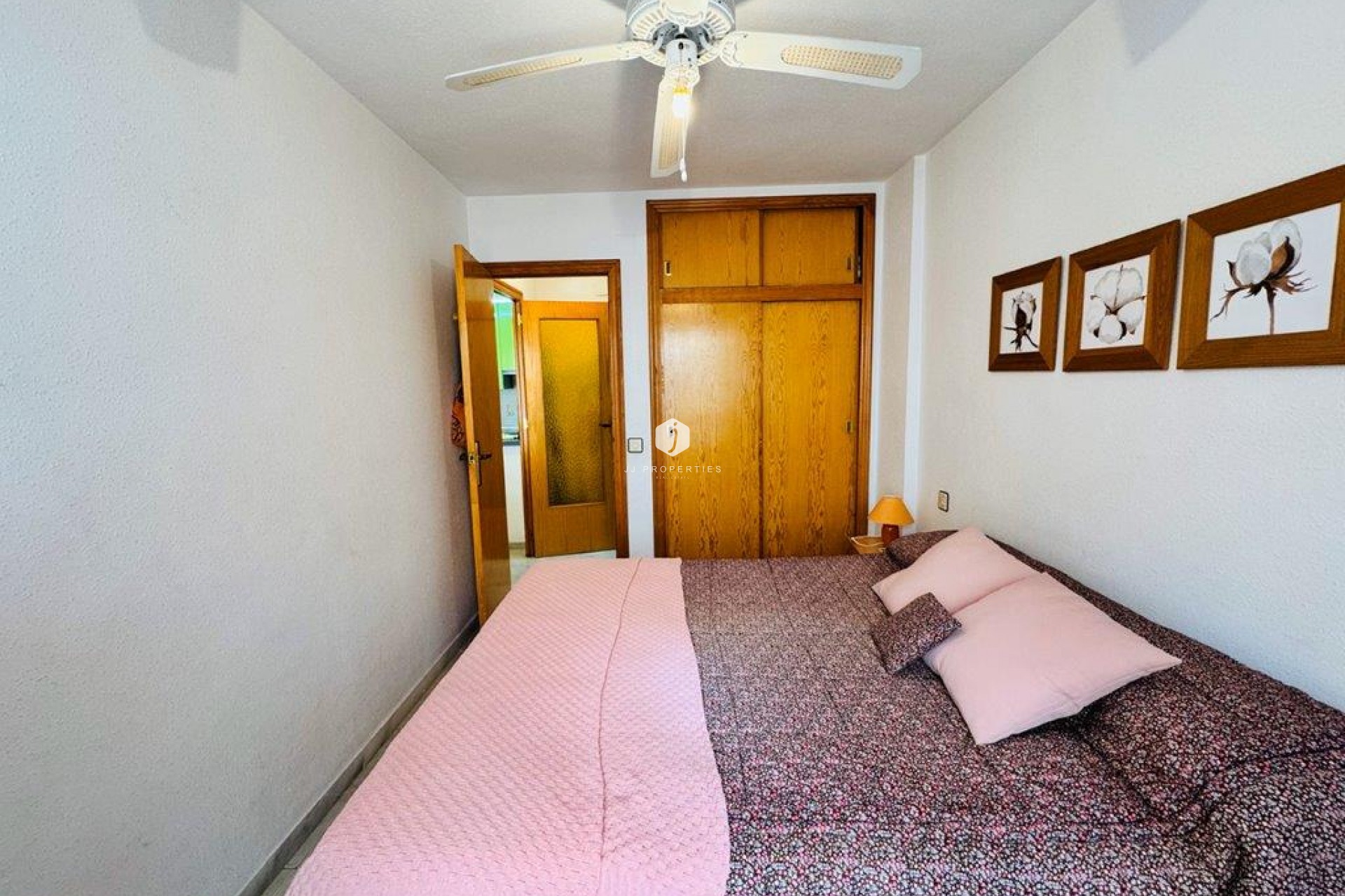 Segunda mano - Apartamento / piso -
La Mata - Costa Blanca