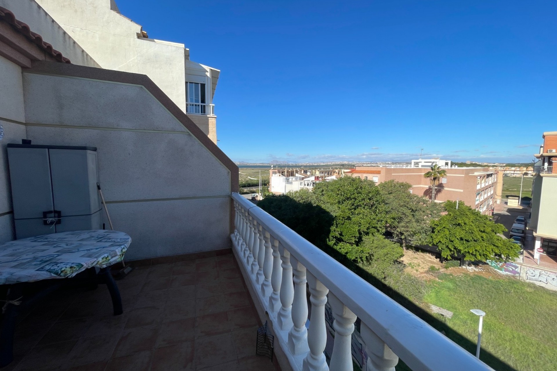 Segunda mano - Apartamento / piso -
La Mata - Costa Blanca