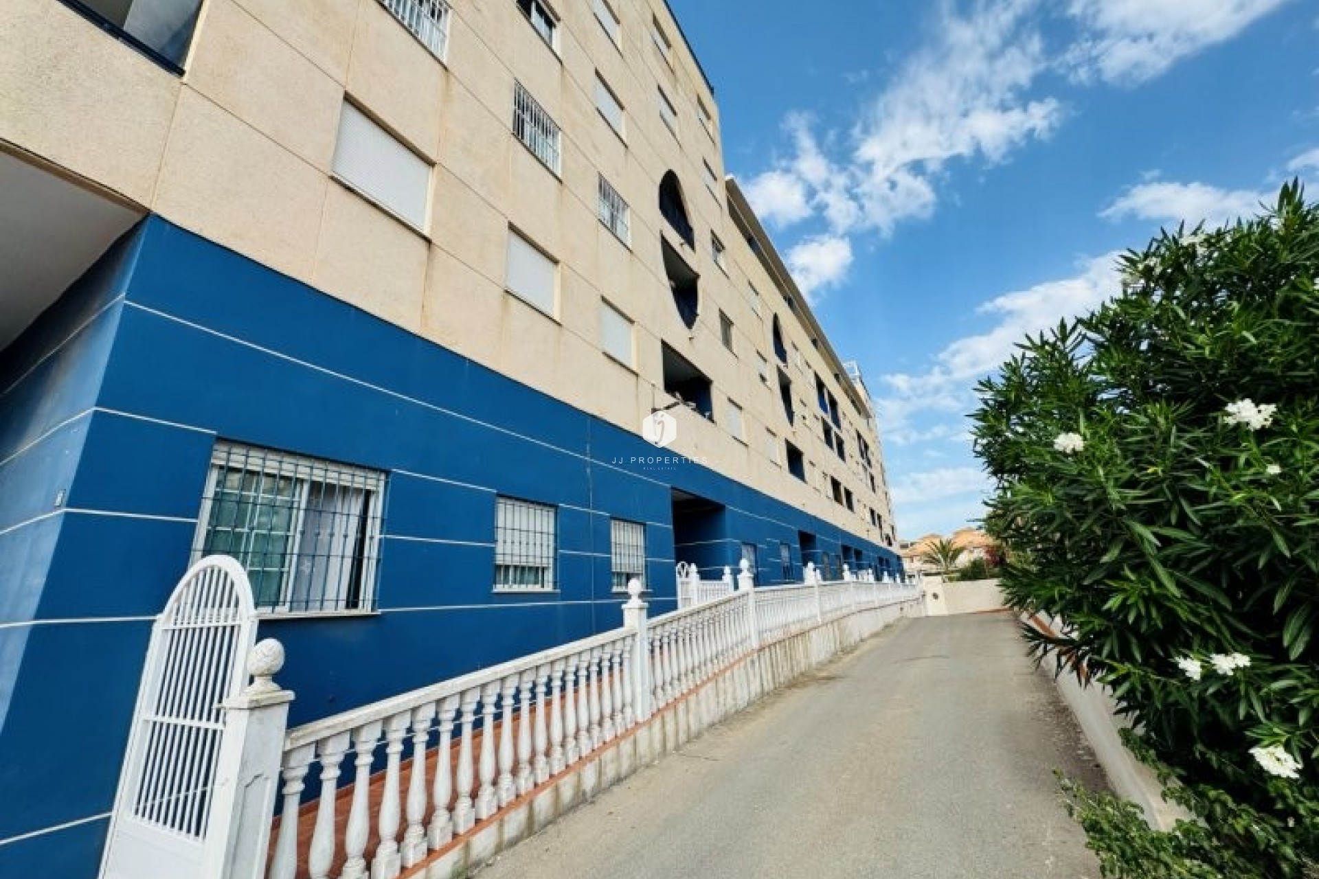 Segunda mano - Apartamento / piso -
La Mata - Costa Blanca