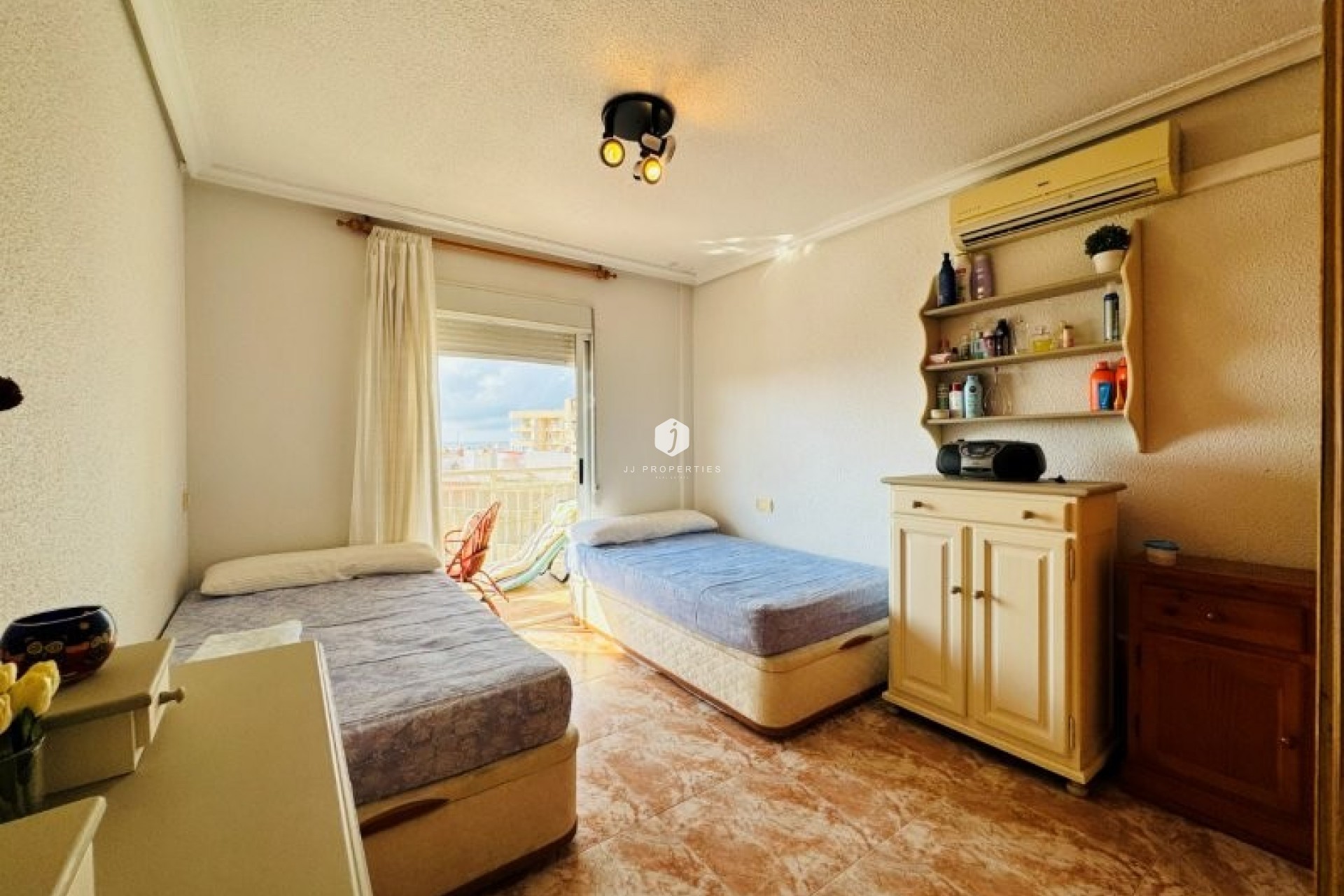 Segunda mano - Apartamento / piso -
La Mata - Costa Blanca