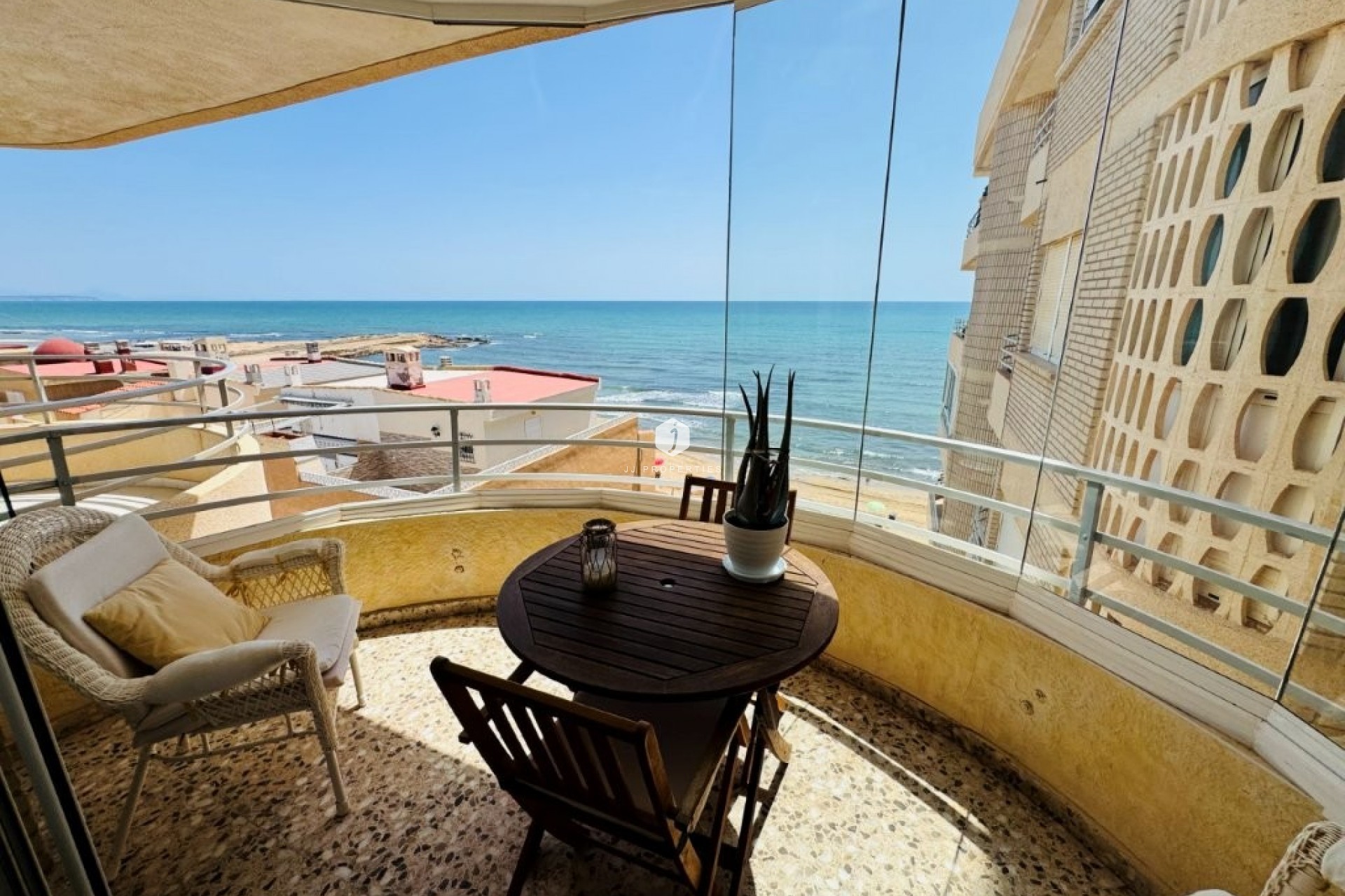 Segunda mano - Apartamento / piso -
La Mata - Costa Blanca
