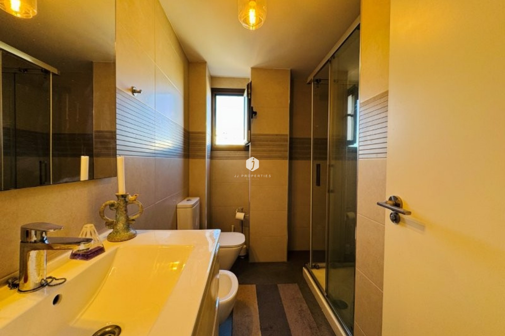 Segunda mano - Apartamento / piso -
La Mata - Costa Blanca