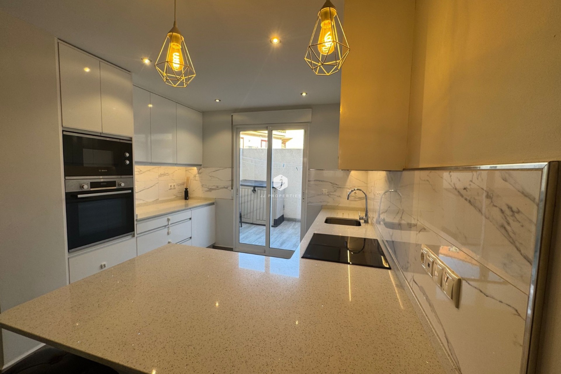 Segunda mano - Apartamento / piso -
La Zenia - Costa Blanca