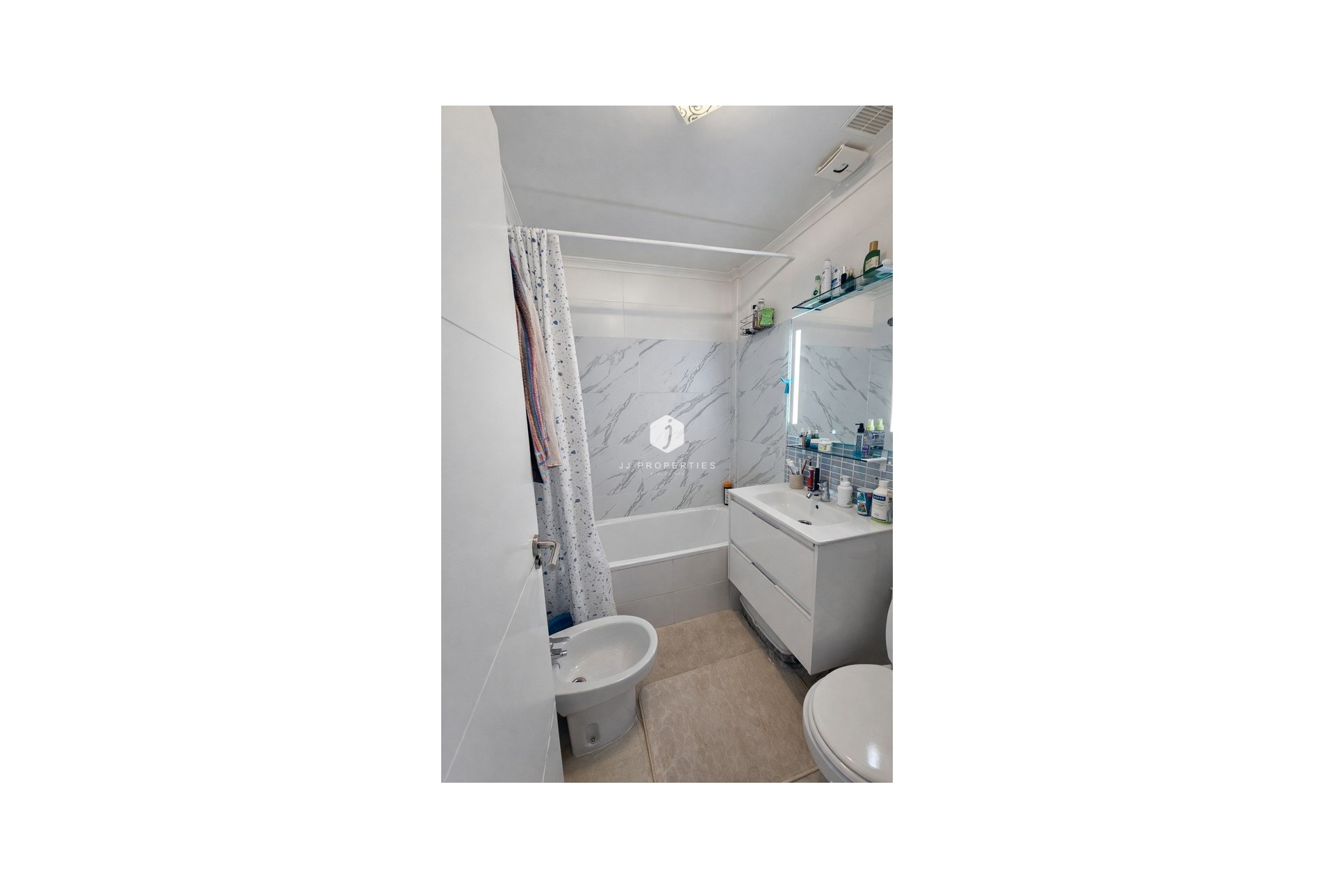 Segunda mano - Apartamento / piso -
Lomas de Caboroig - Costa Blanca