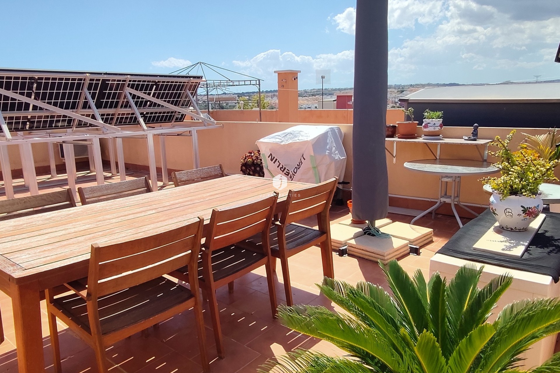 Segunda mano - Apartamento / piso -
Los Altos - Costa Blanca