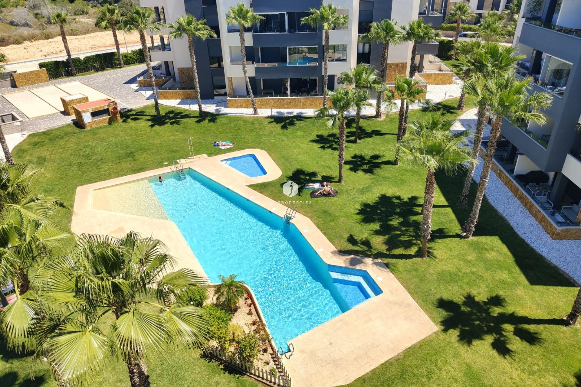 Segunda mano - Apartamento / piso -
Los Altos - Costa Blanca