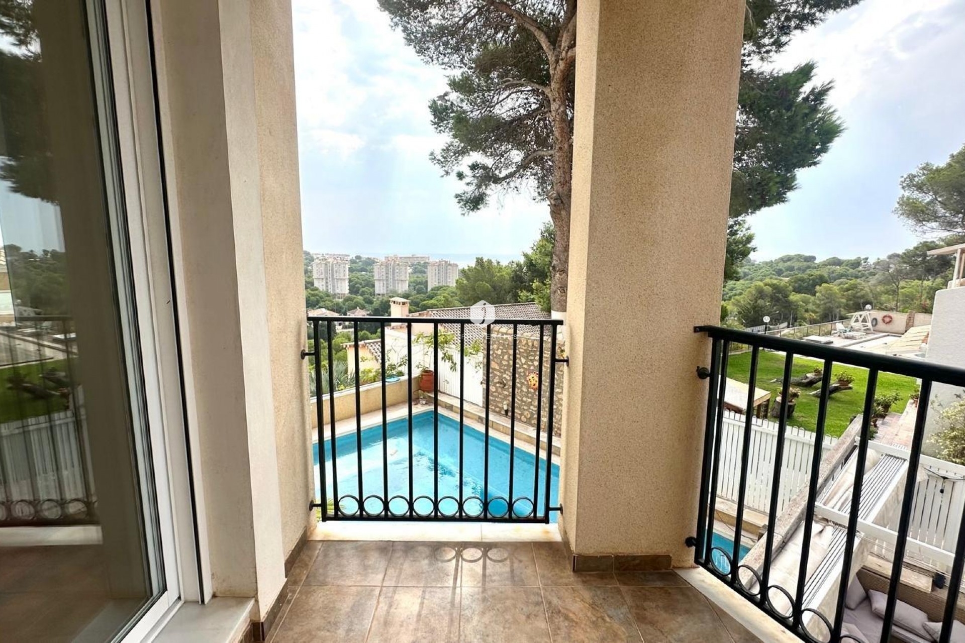 Segunda mano - Apartamento / piso -
Orihuela Costa - Altos De Campoamor