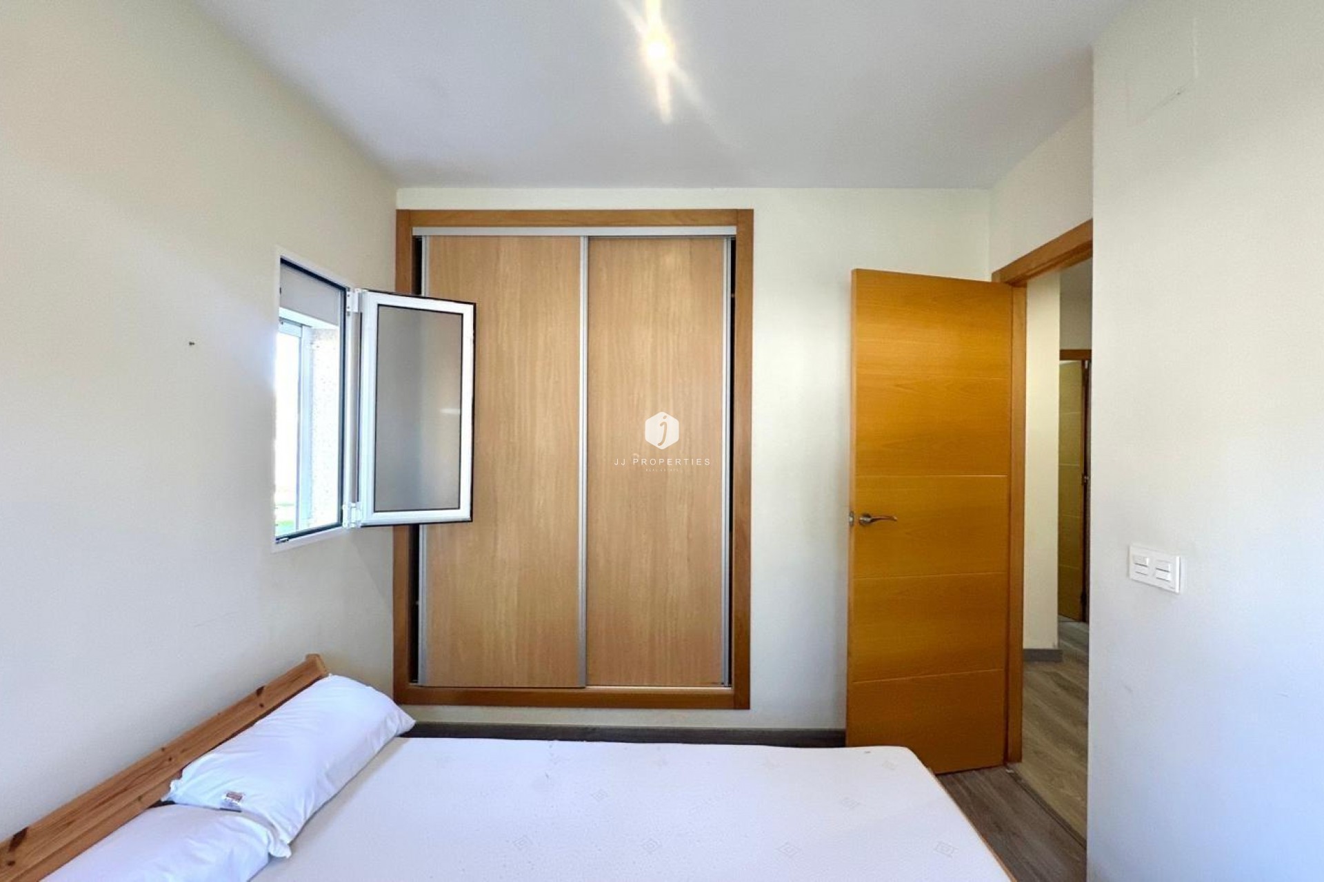 Segunda mano - Apartamento / piso -
Orihuela Costa - Altos De Campoamor