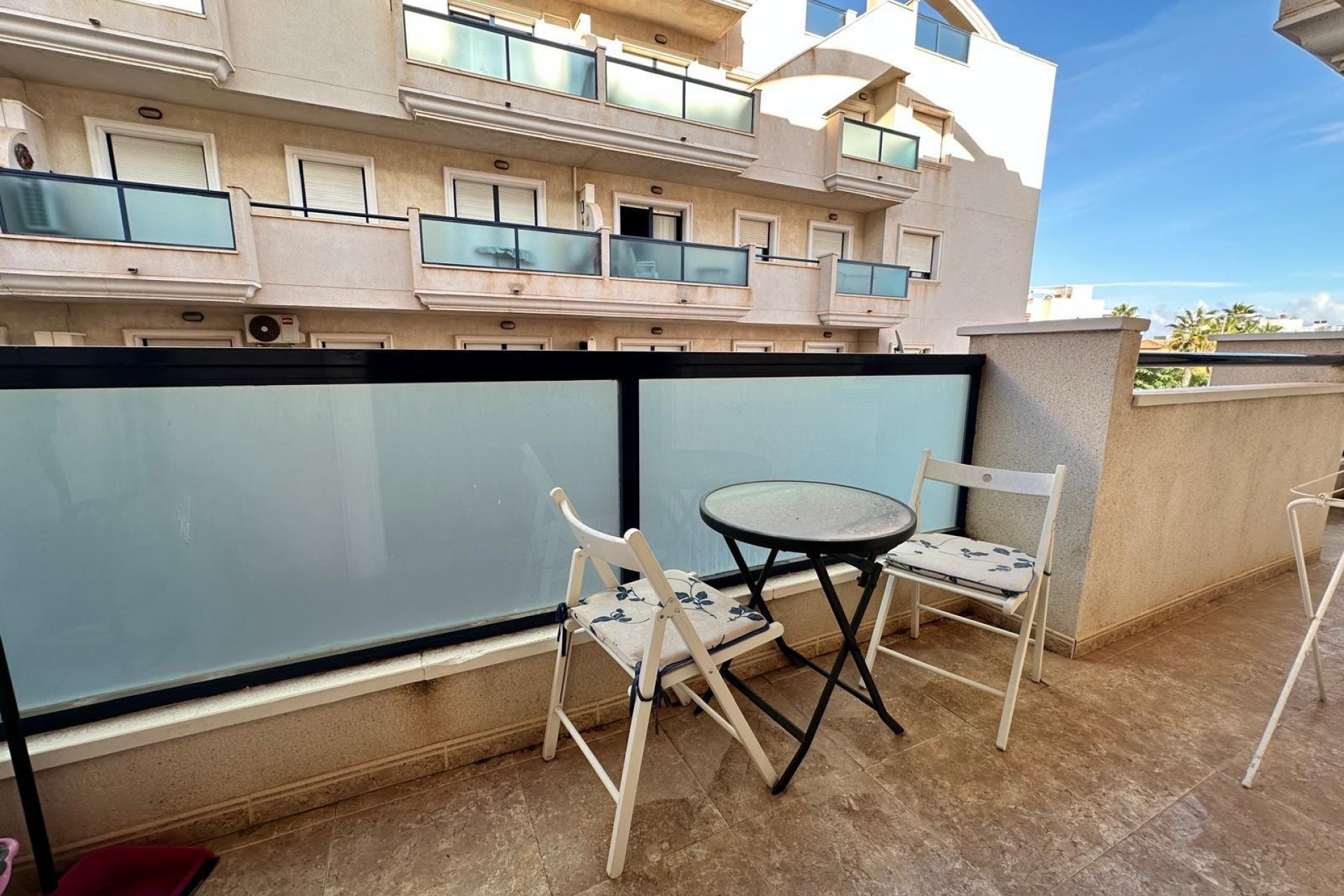 Segunda mano - Apartamento / piso -
Orihuela Costa - Campoamor