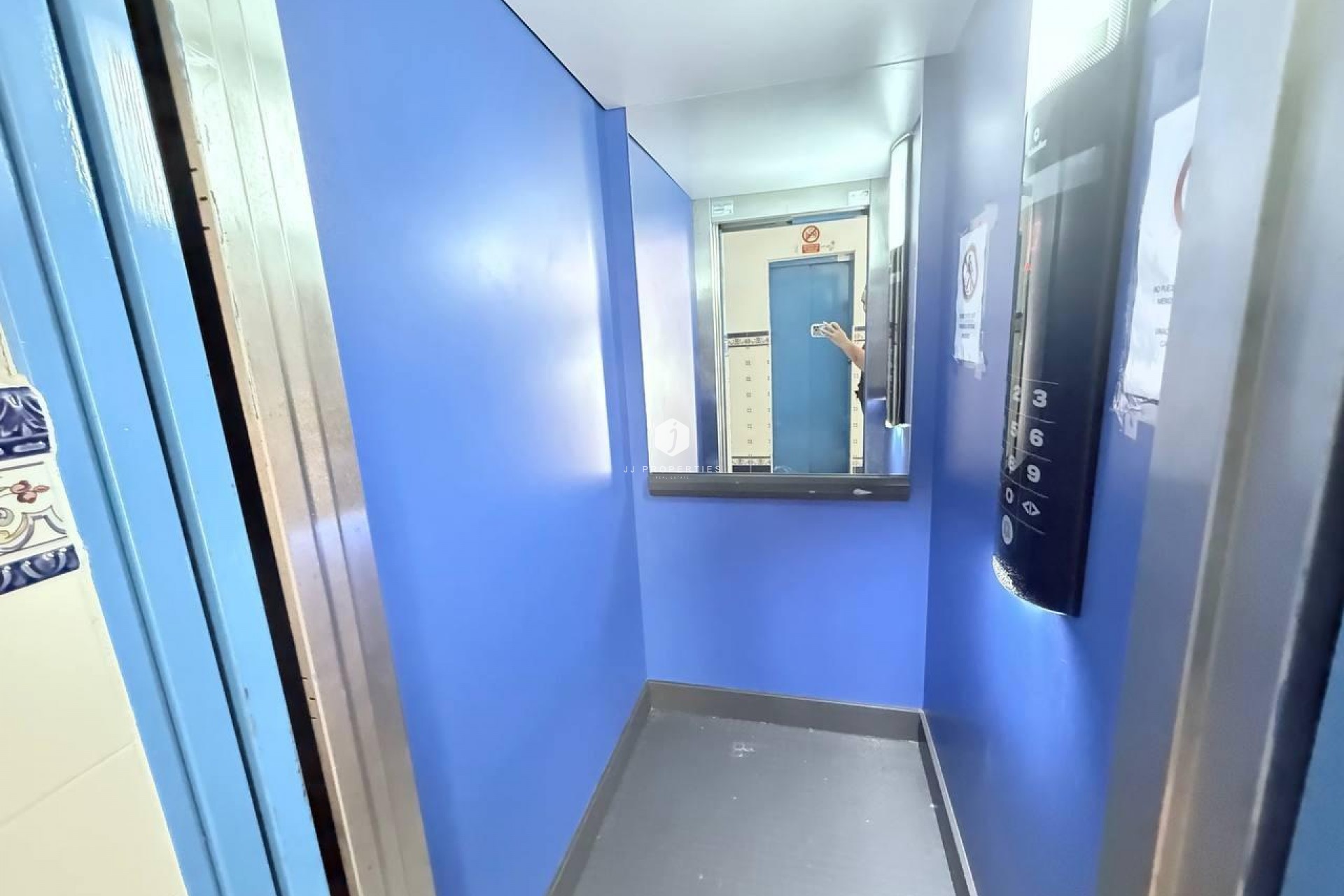 Segunda mano - Apartamento / piso -
Orihuela Costa - Campoamor