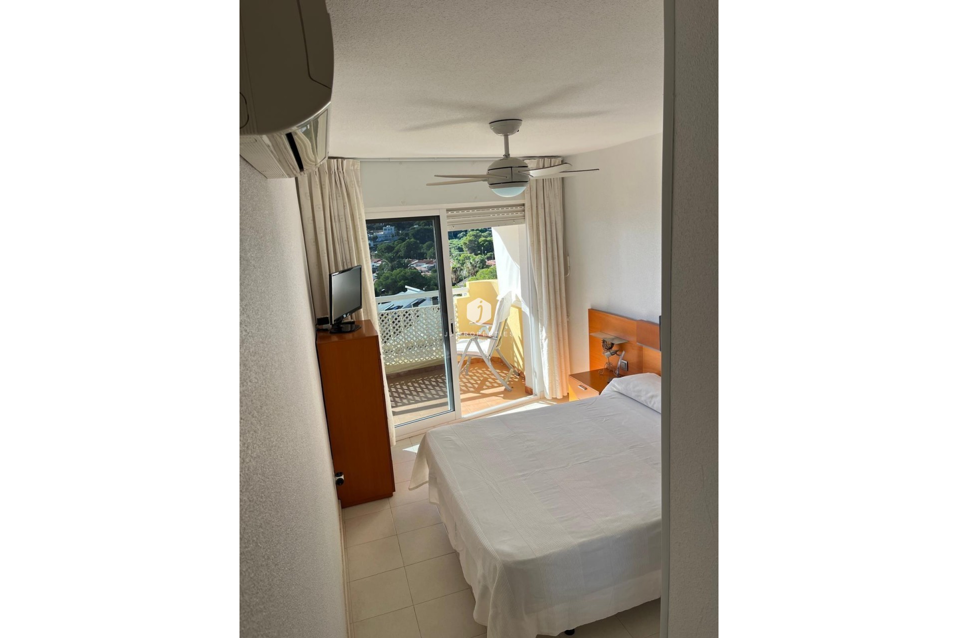 Segunda mano - Apartamento / piso -
Orihuela Costa - Campoamor