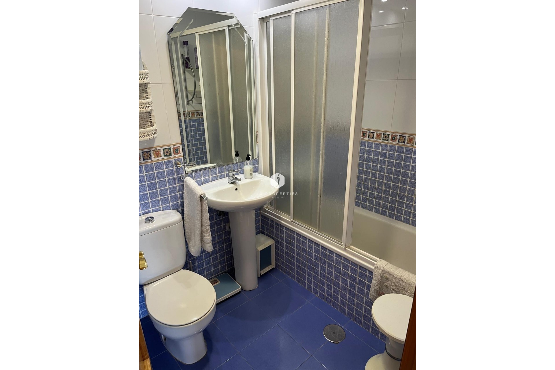 Segunda mano - Apartamento / piso -
Orihuela Costa - Campoamor