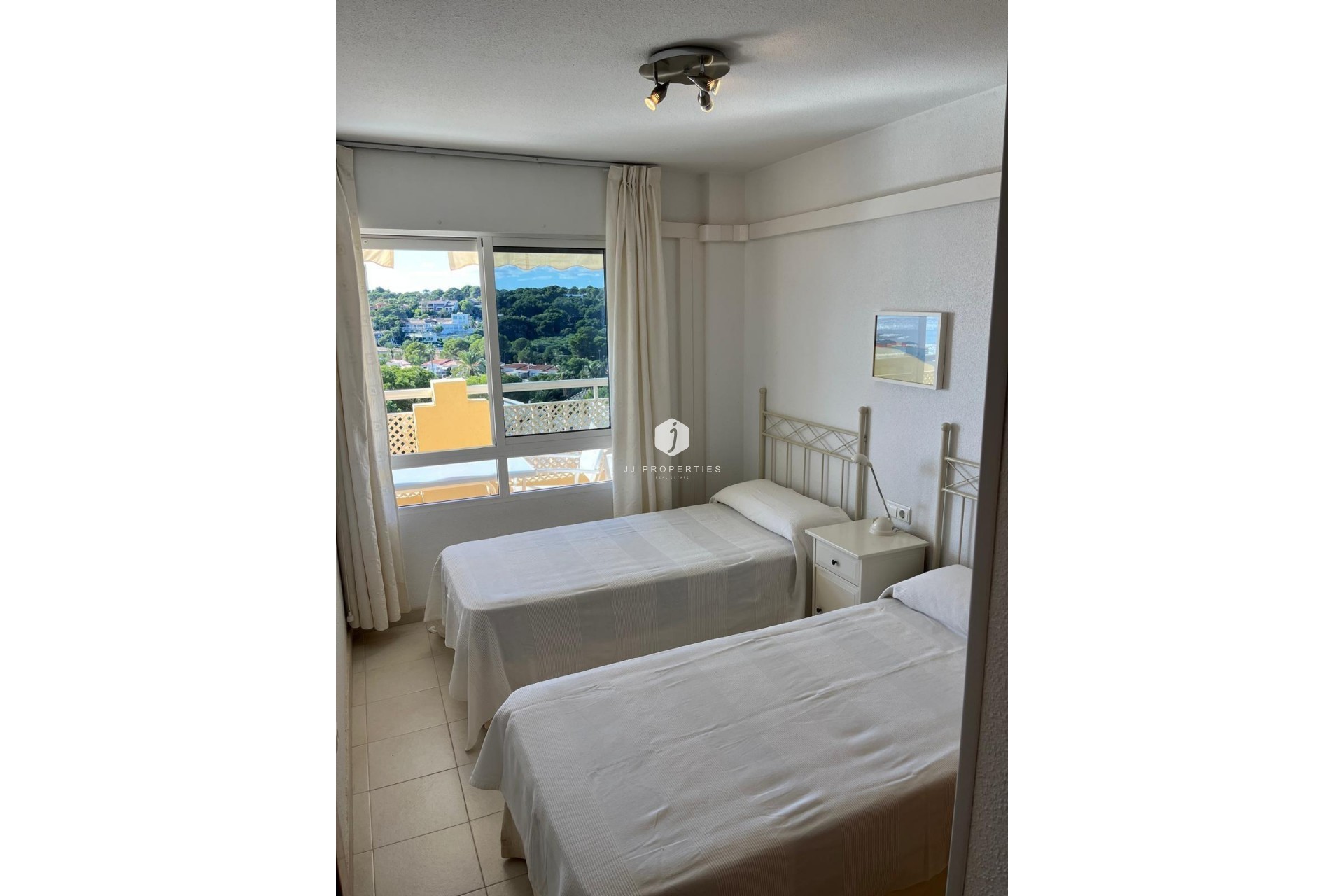 Segunda mano - Apartamento / piso -
Orihuela Costa - Campoamor