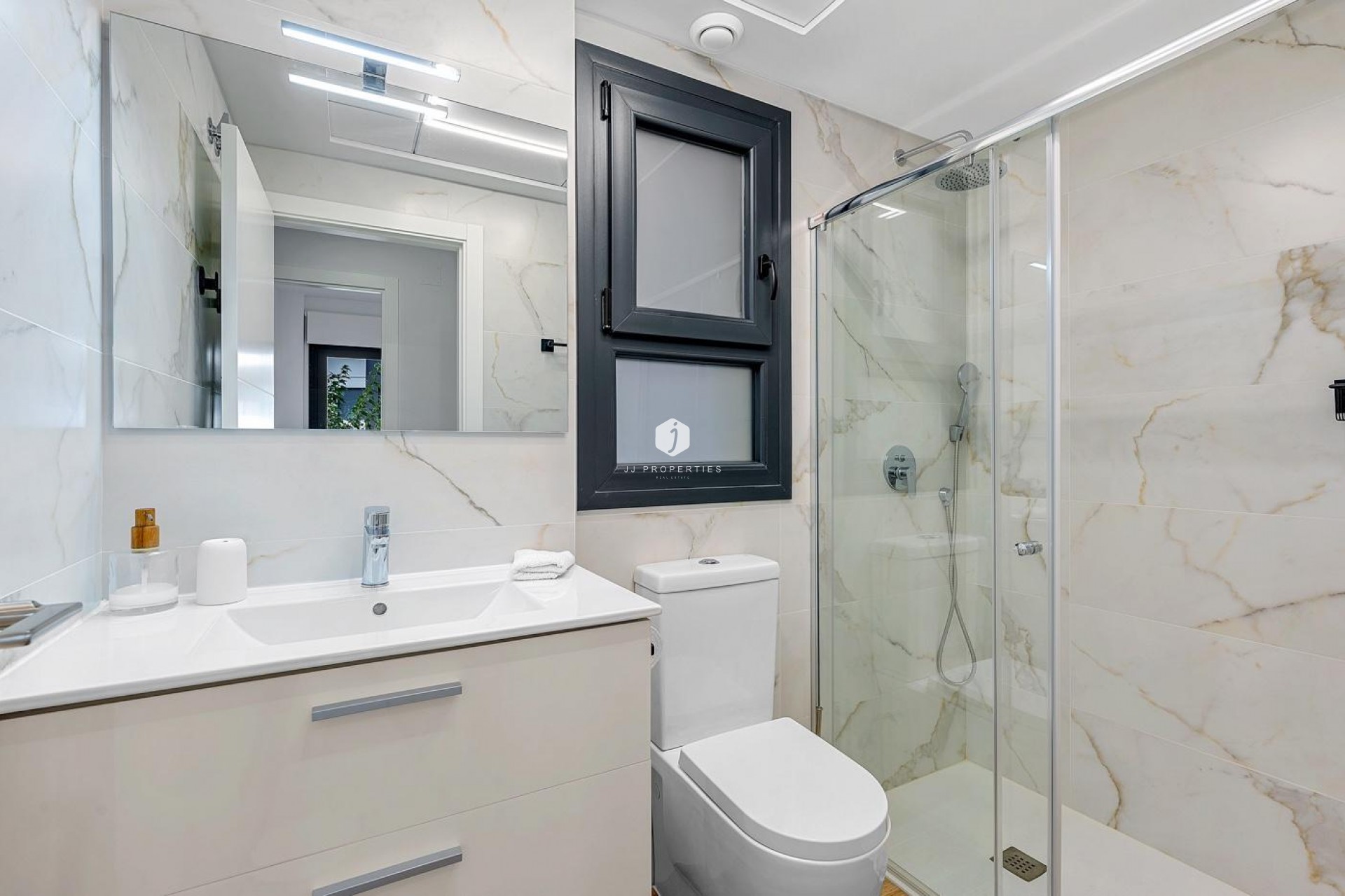 Segunda mano - Apartamento / piso -
Orihuela Costa - Costa Blanca