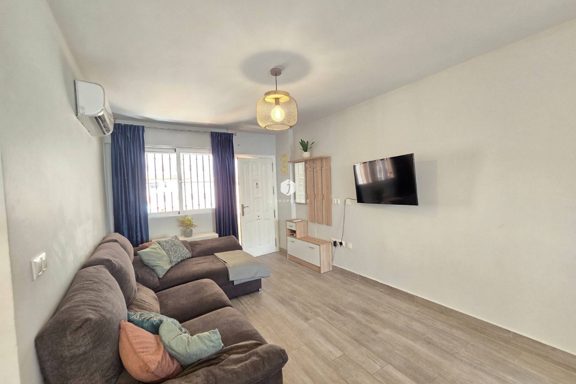 Segunda mano - Apartamento / piso -
Orihuela Costa - Costa Blanca