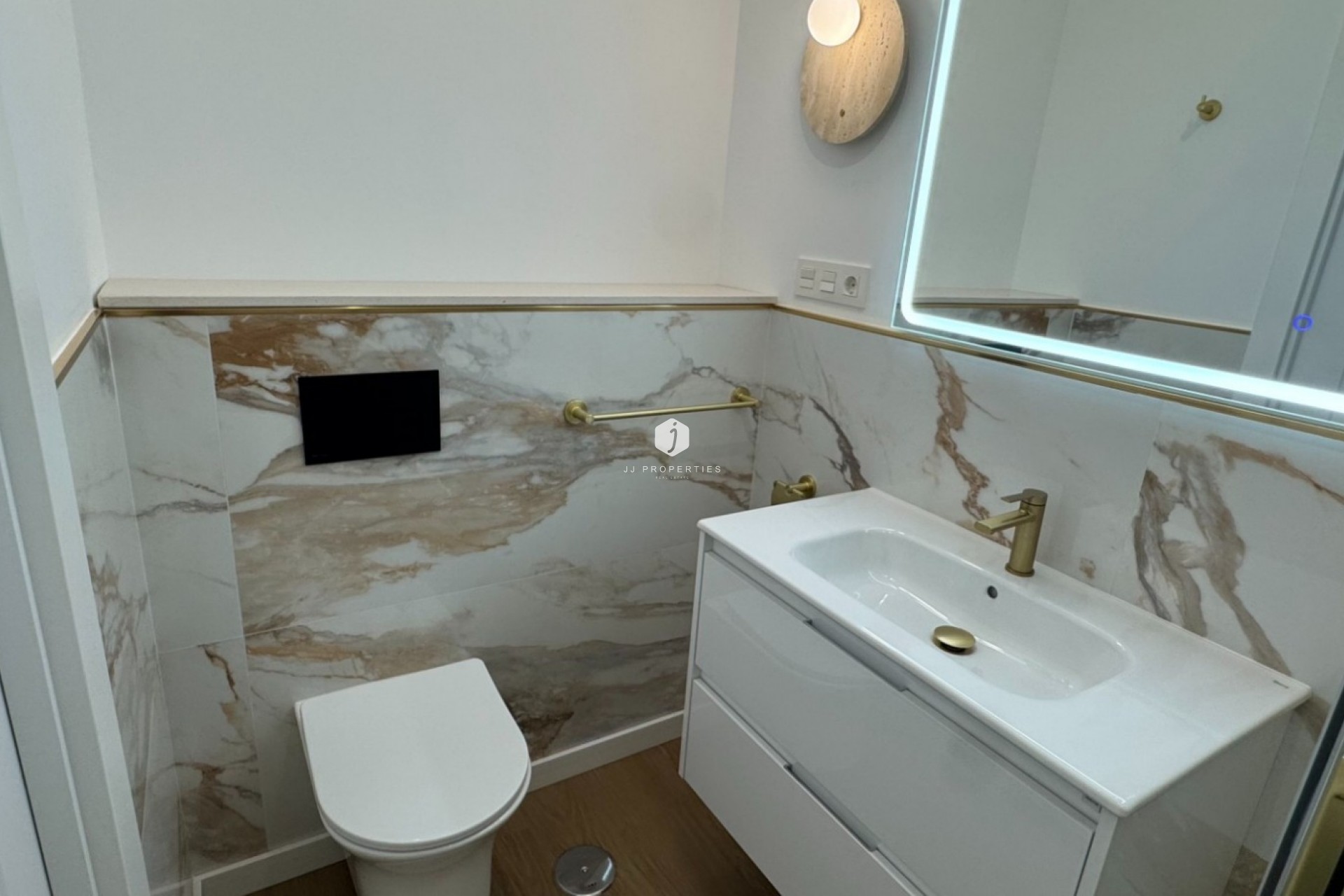 Segunda mano - Apartamento / piso -
Orihuela Costa - Costa Blanca