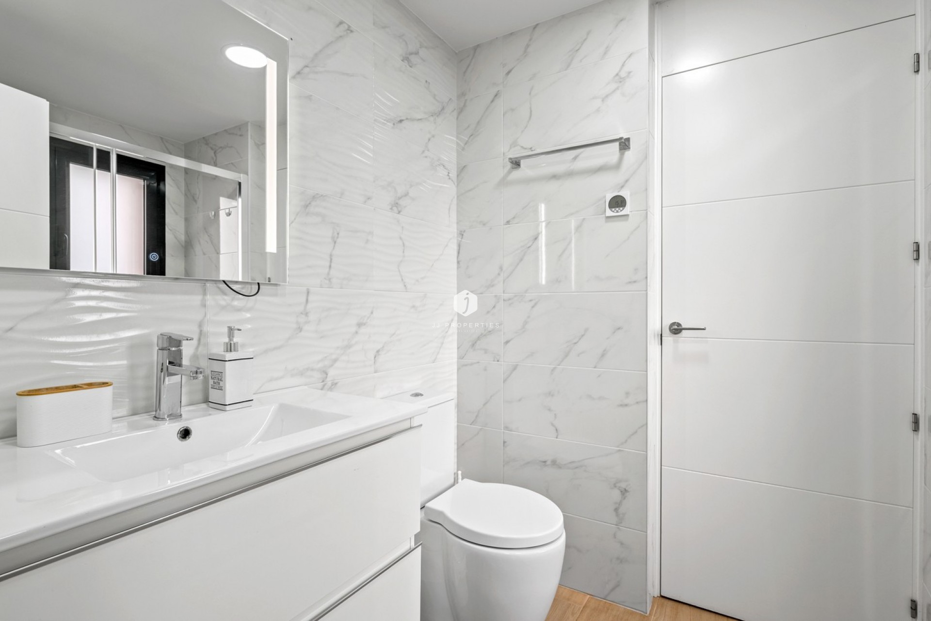 Segunda mano - Apartamento / piso -
Orihuela Costa - Costa Blanca