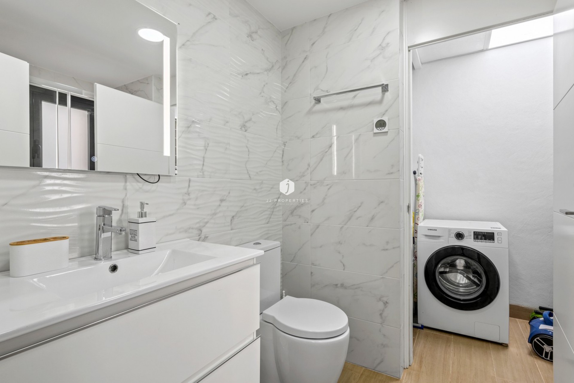 Segunda mano - Apartamento / piso -
Orihuela Costa - Costa Blanca
