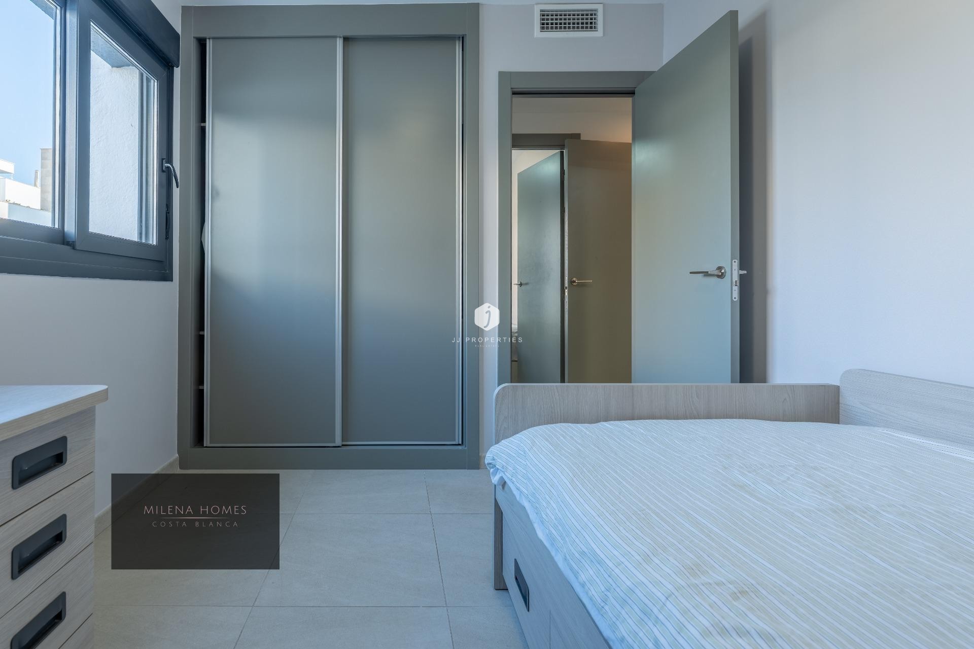 Segunda mano - Apartamento / piso -
Orihuela Costa - La Zenia