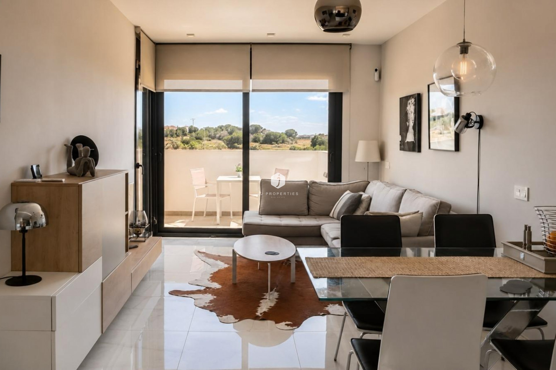 Segunda mano - Apartamento / piso -
Orihuela Costa - PAU 8