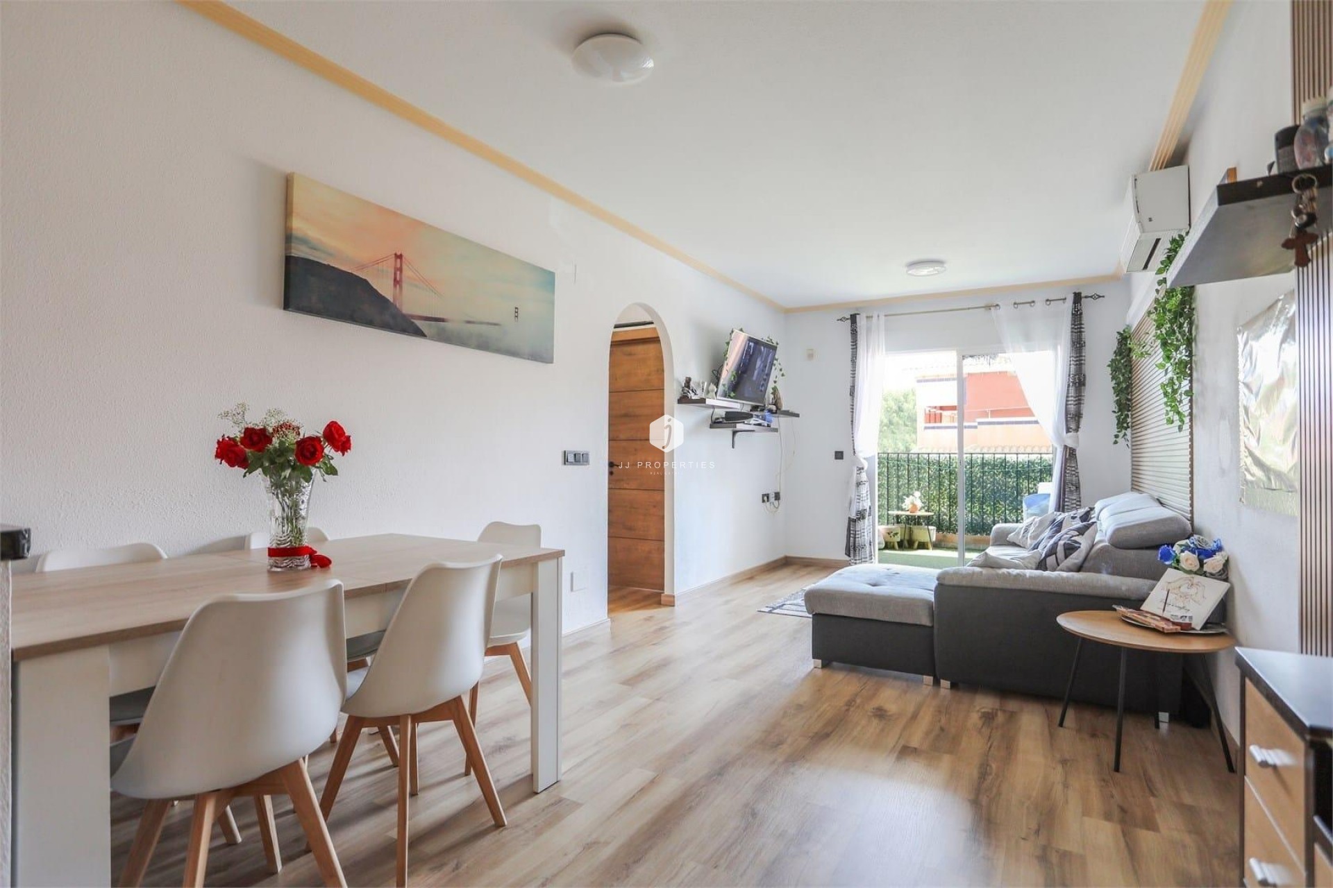 Segunda mano - Apartamento / piso -
Orihuela Costa - Playa Flamenca