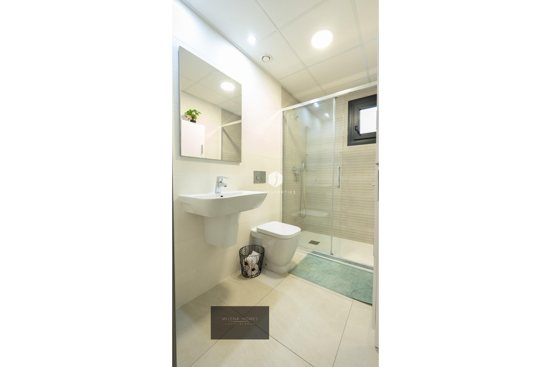 Segunda mano - Apartamento / piso -
Orihuela Costa - Playa Flamenca