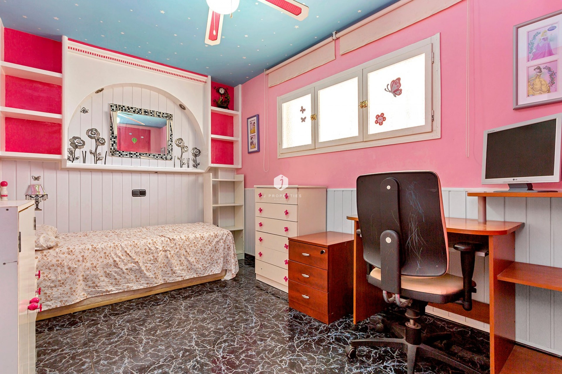 Segunda mano - Apartamento / piso -
Orihuela Costa - Punta Prima