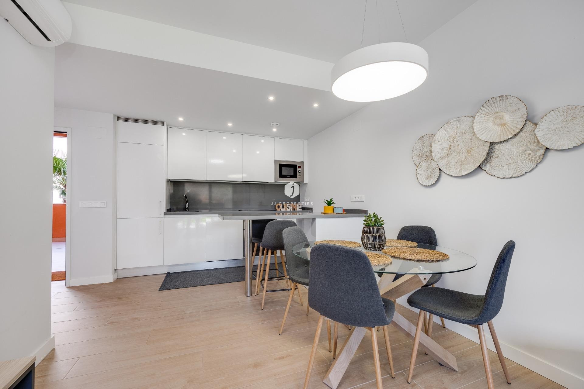 Segunda mano - Apartamento / piso -
Orihuela Costa - Villamartín-las Filipinas