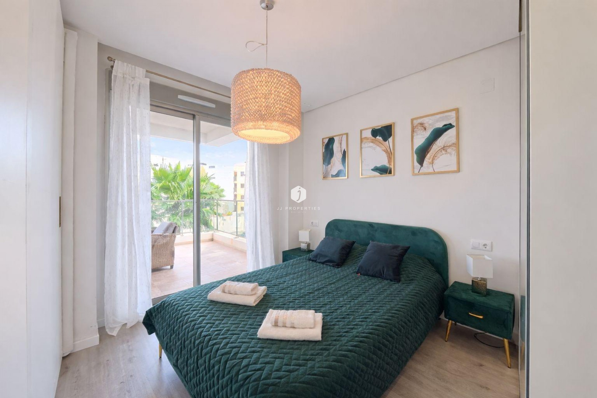Segunda mano - Apartamento / piso -
Orihuela Costa - Villamartín